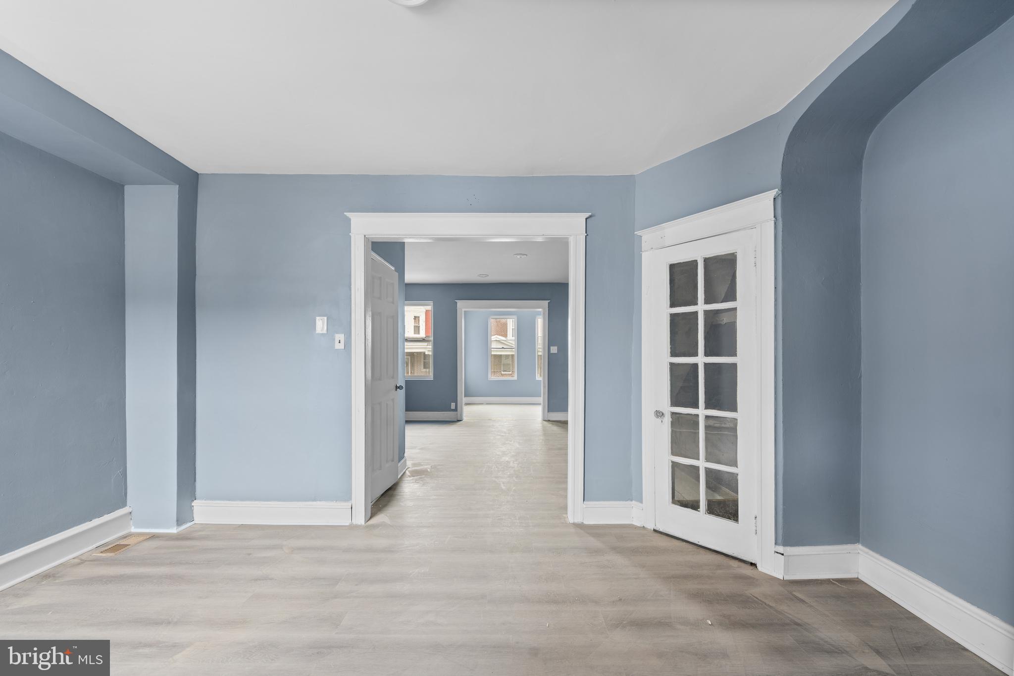 WEST OAK LANE - Residential