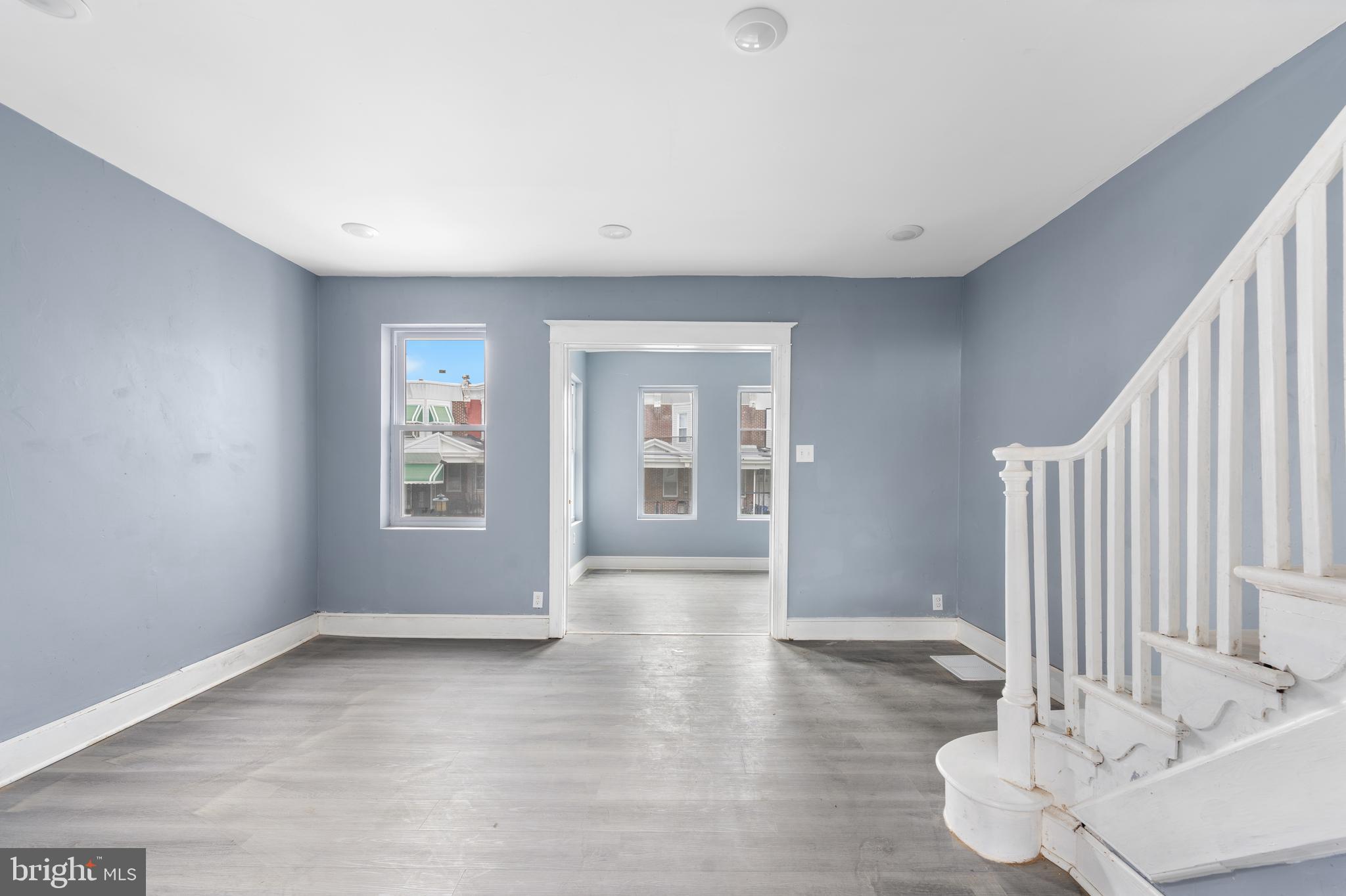 WEST OAK LANE - Residential