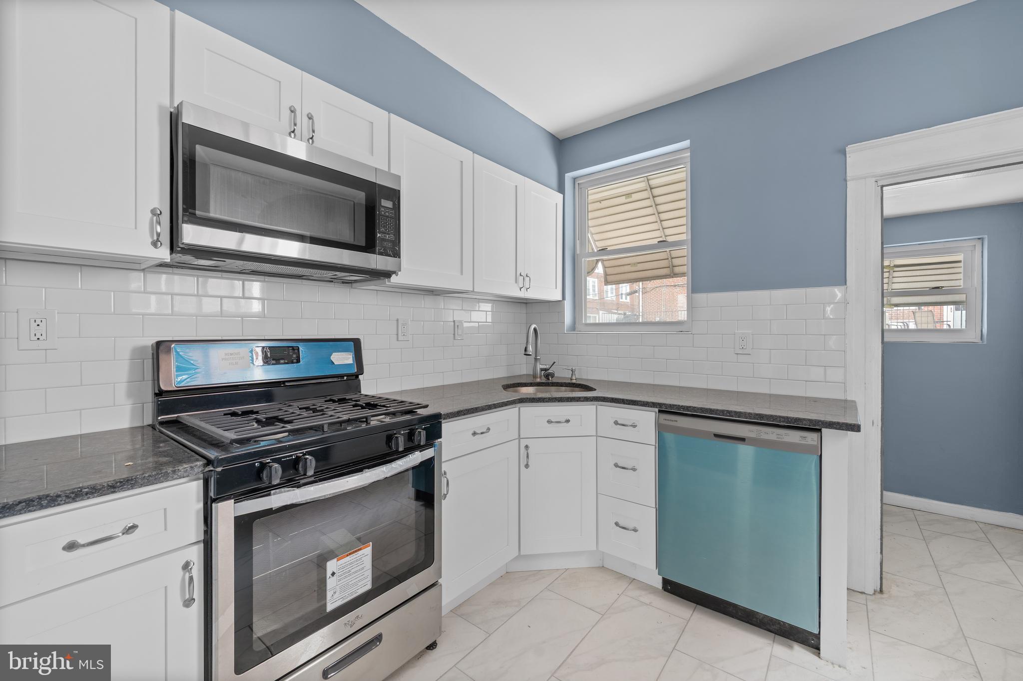 WEST OAK LANE - Residential