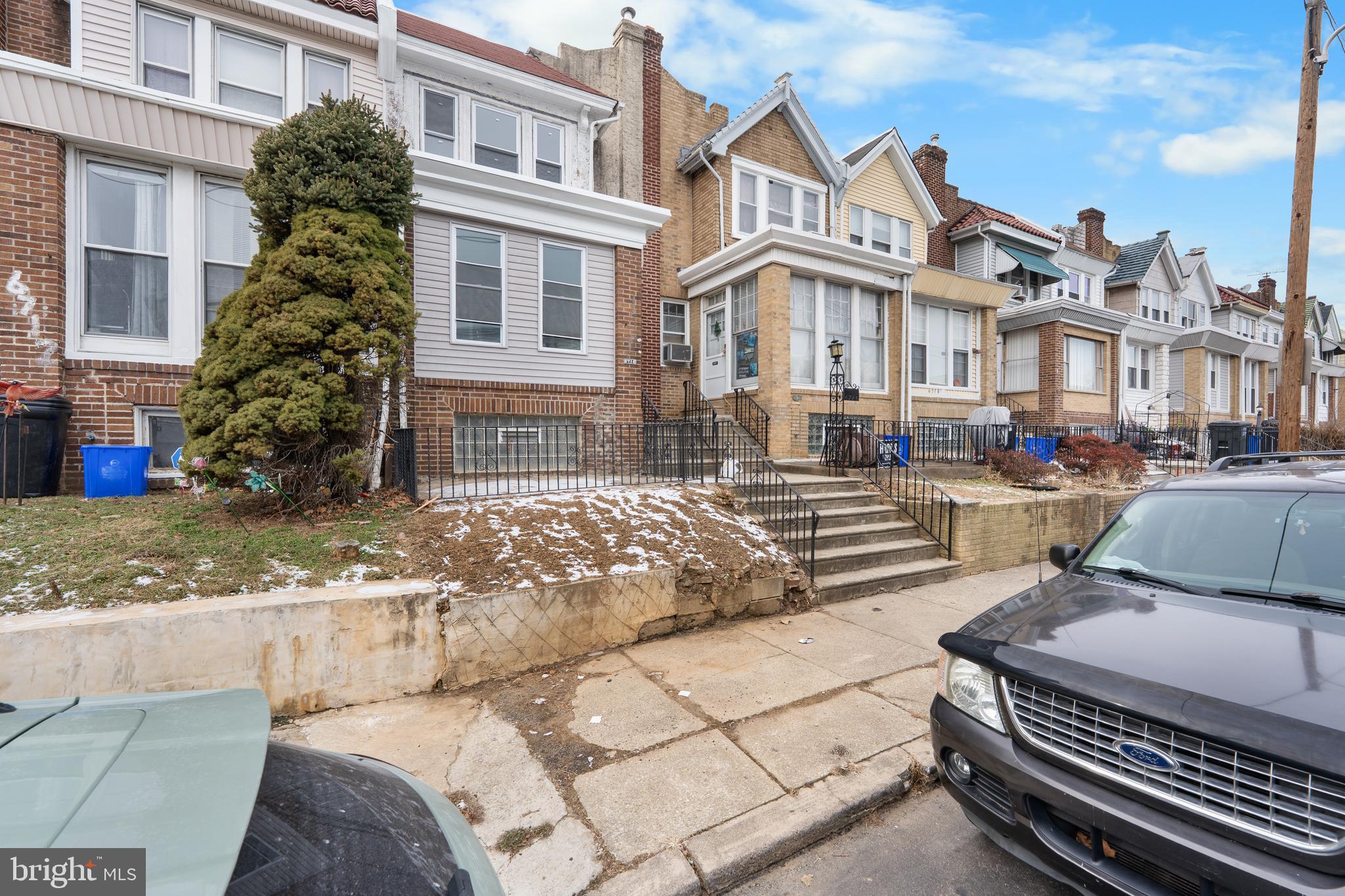 WEST OAK LANE - Residential