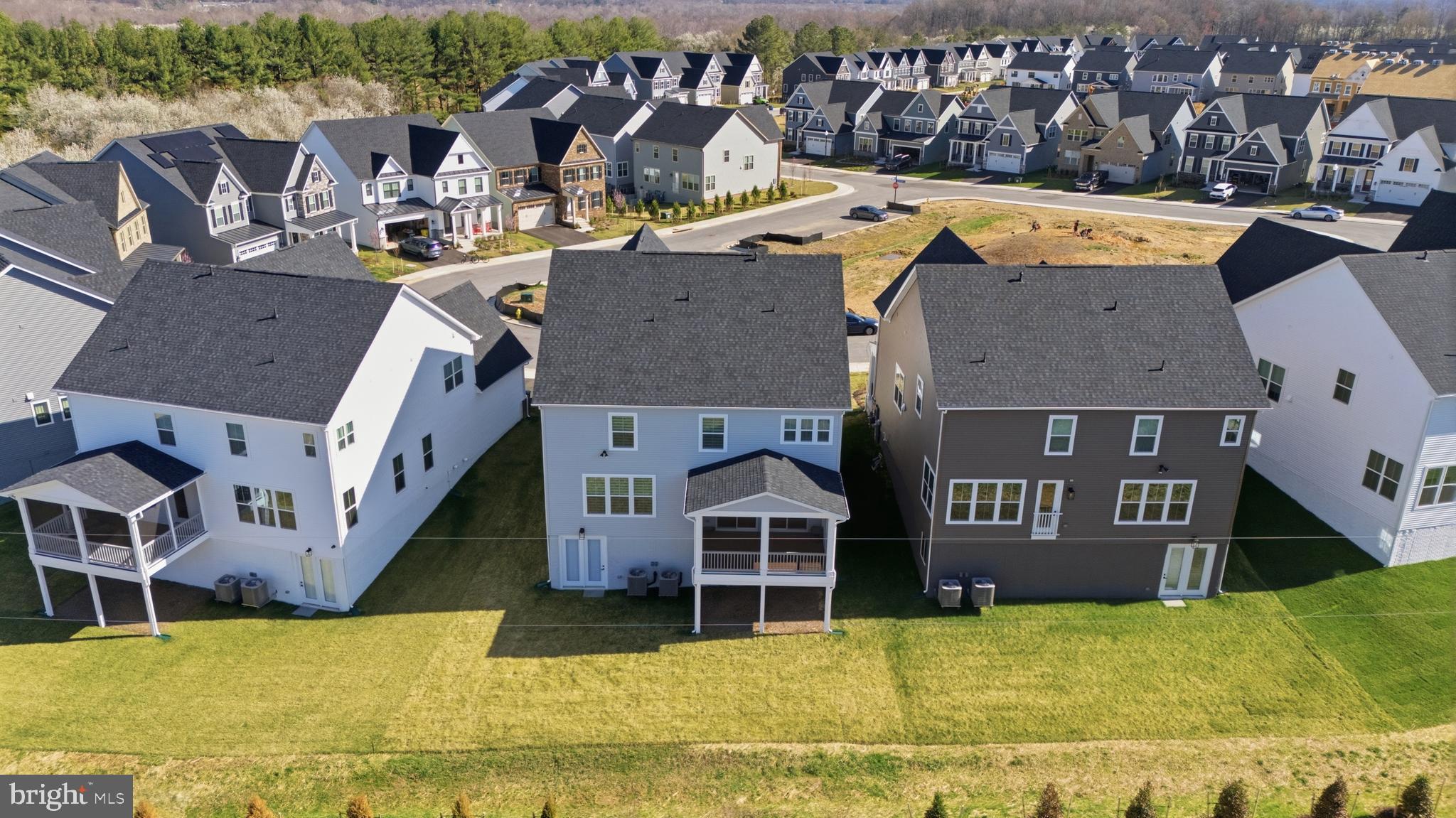 TWO RIVERS - Residential