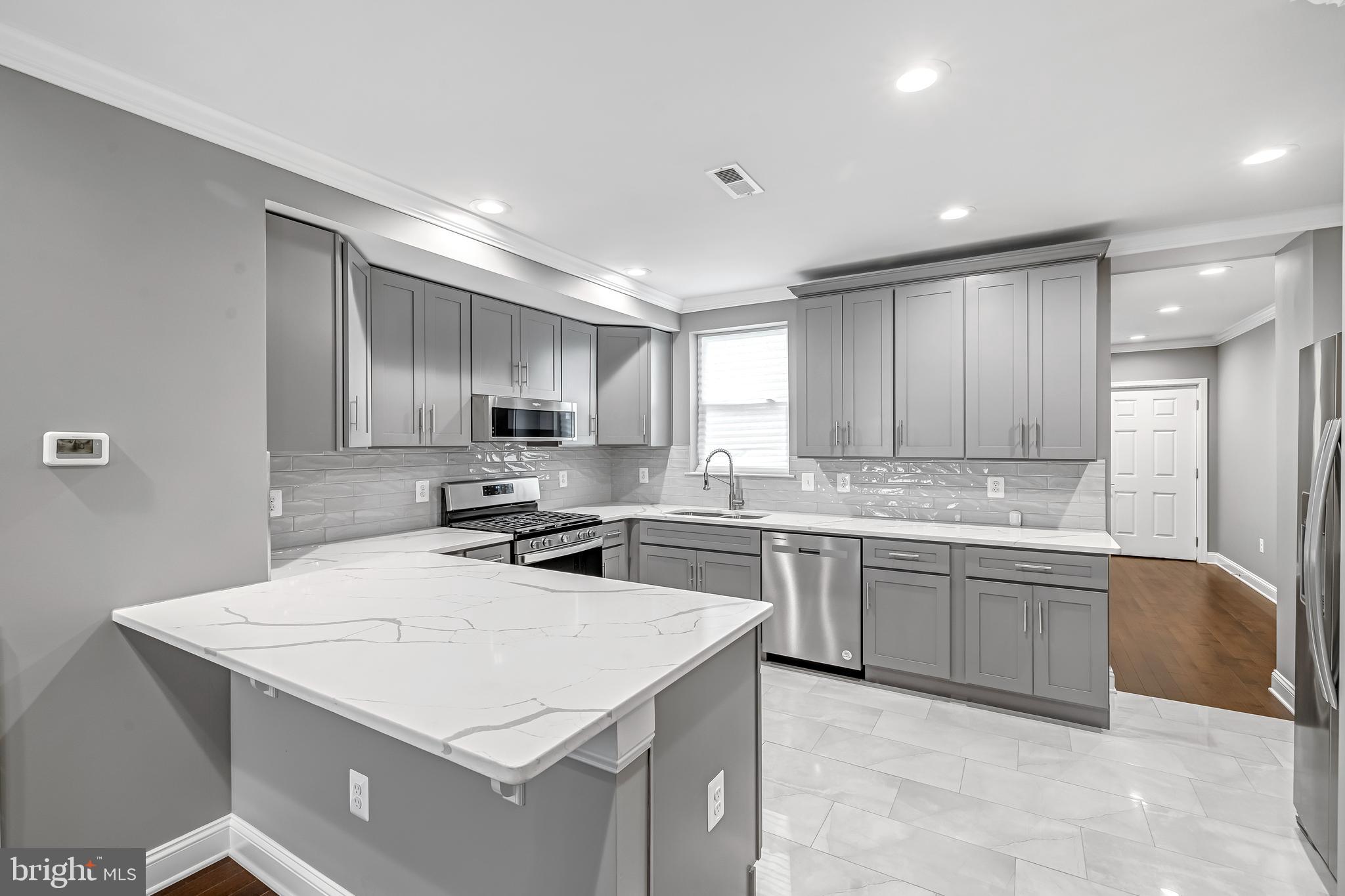 PARK HEIGHTS - Residential
