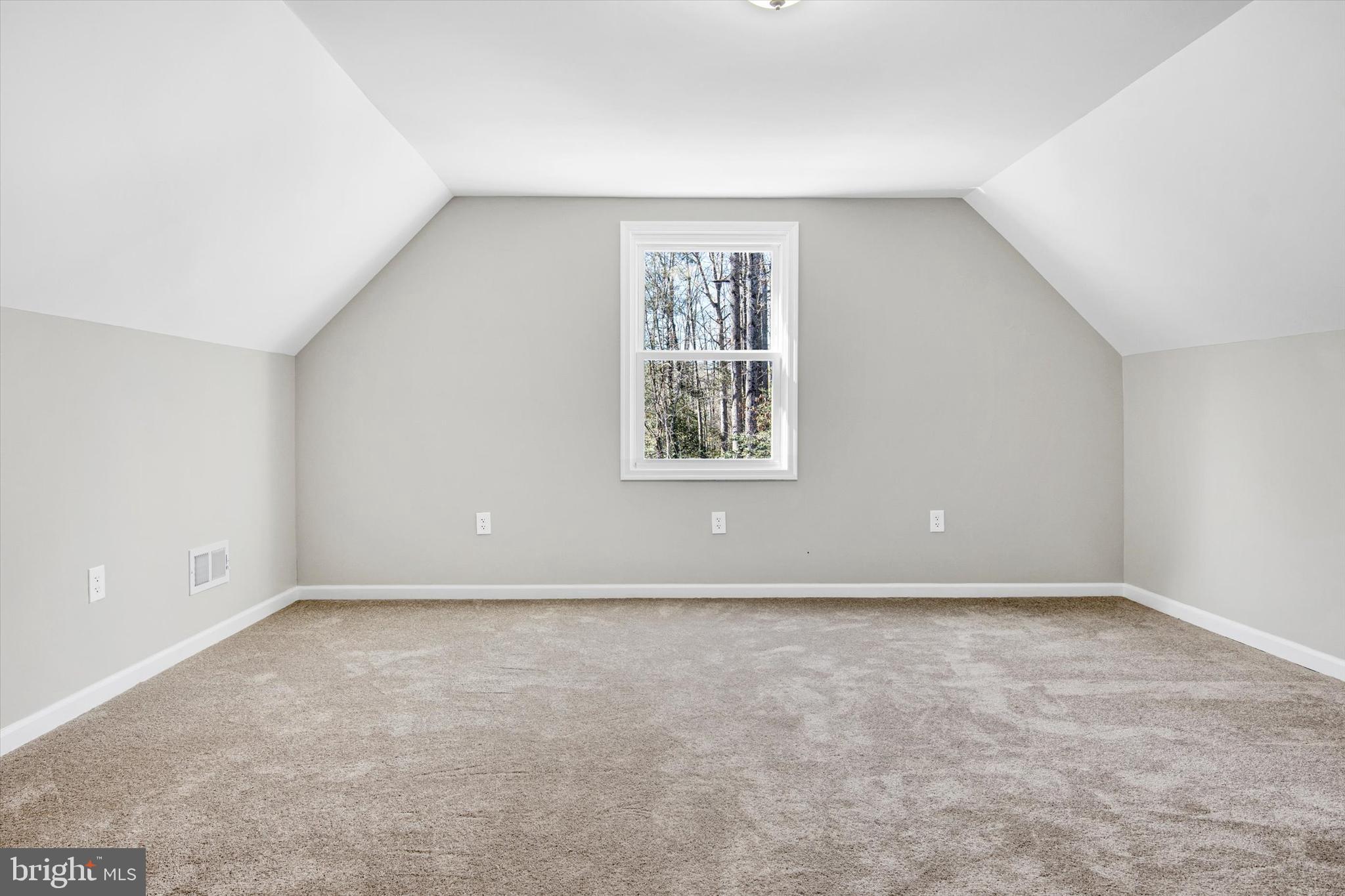 OAK CREST ESTATES - Residential