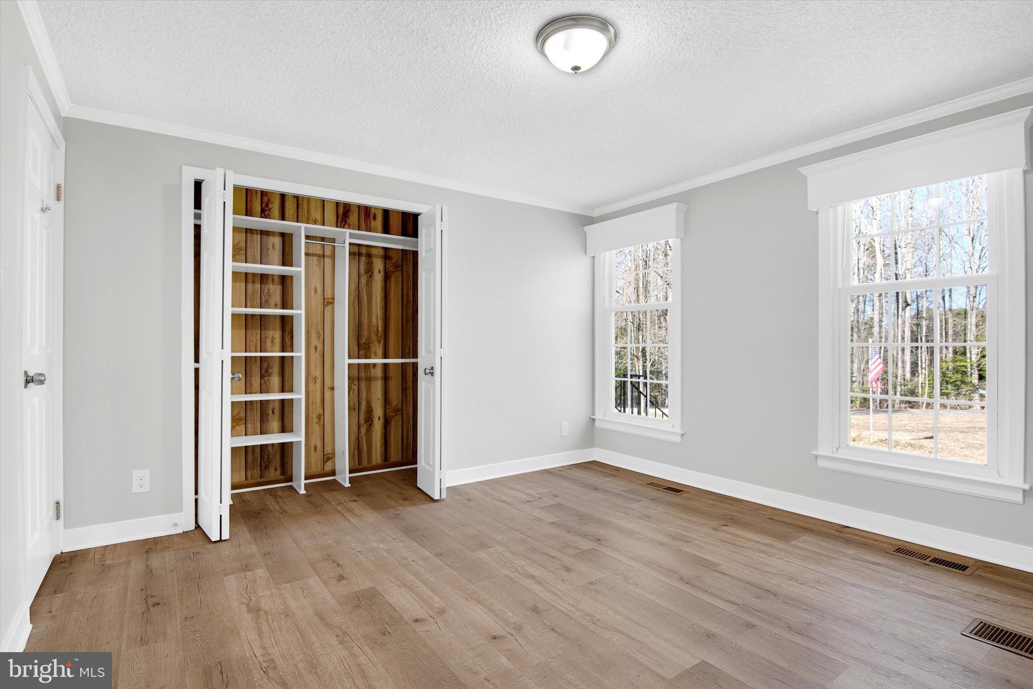 OAK CREST ESTATES - Residential