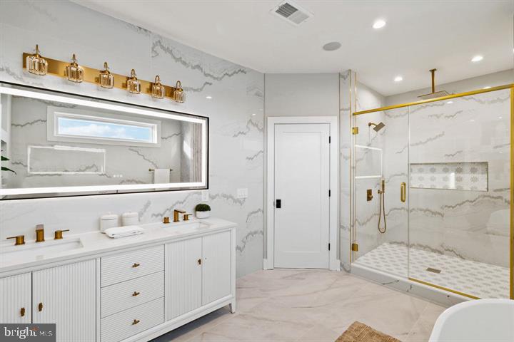 FISHTOWN - Residential