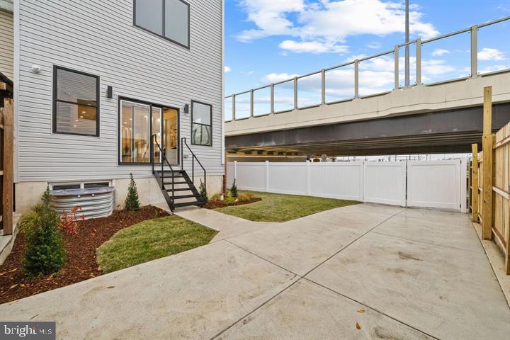 FISHTOWN - Residential