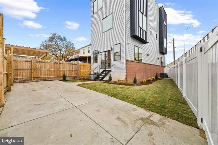 FISHTOWN - Residential