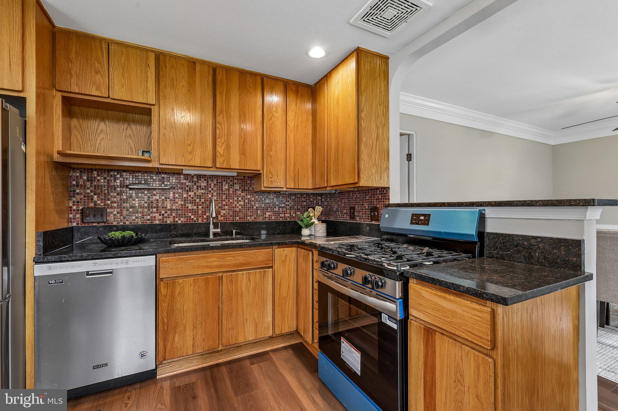 STERLING - Residential
