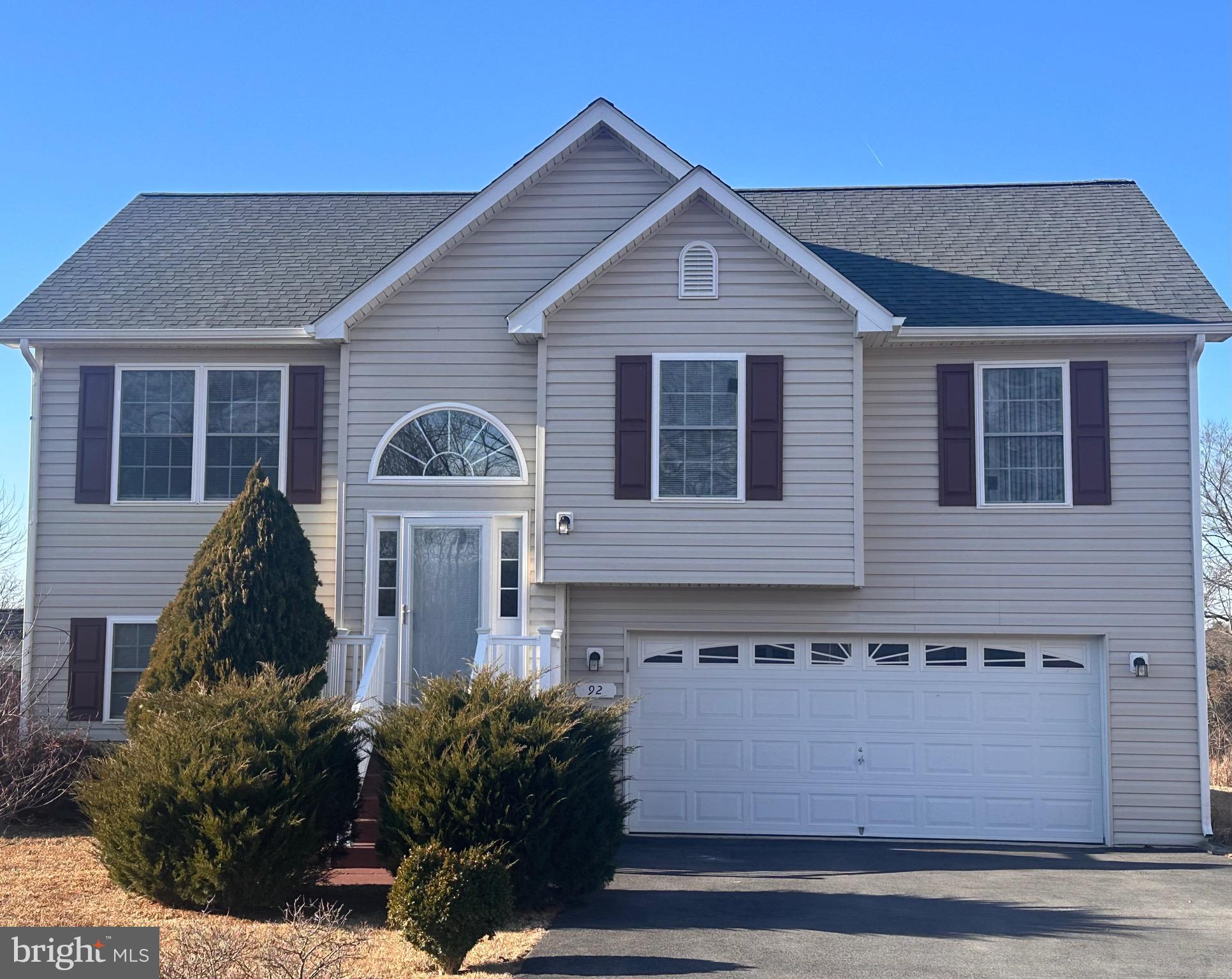 FOREST HEIGHTS - Residential Lease