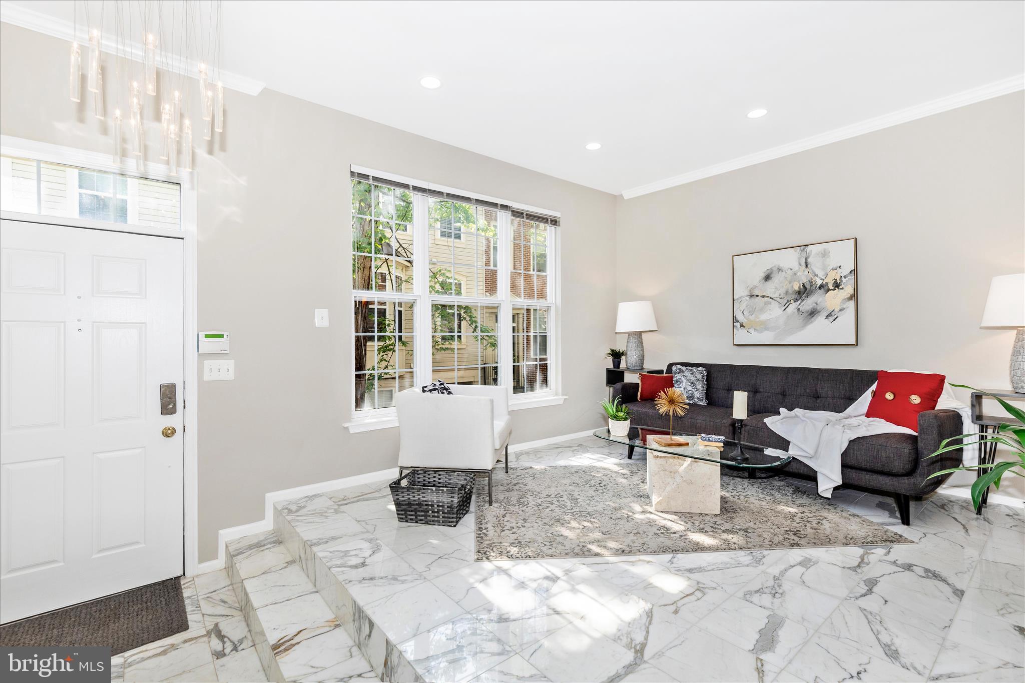 WASHINGTONIAN CENTER - Residential