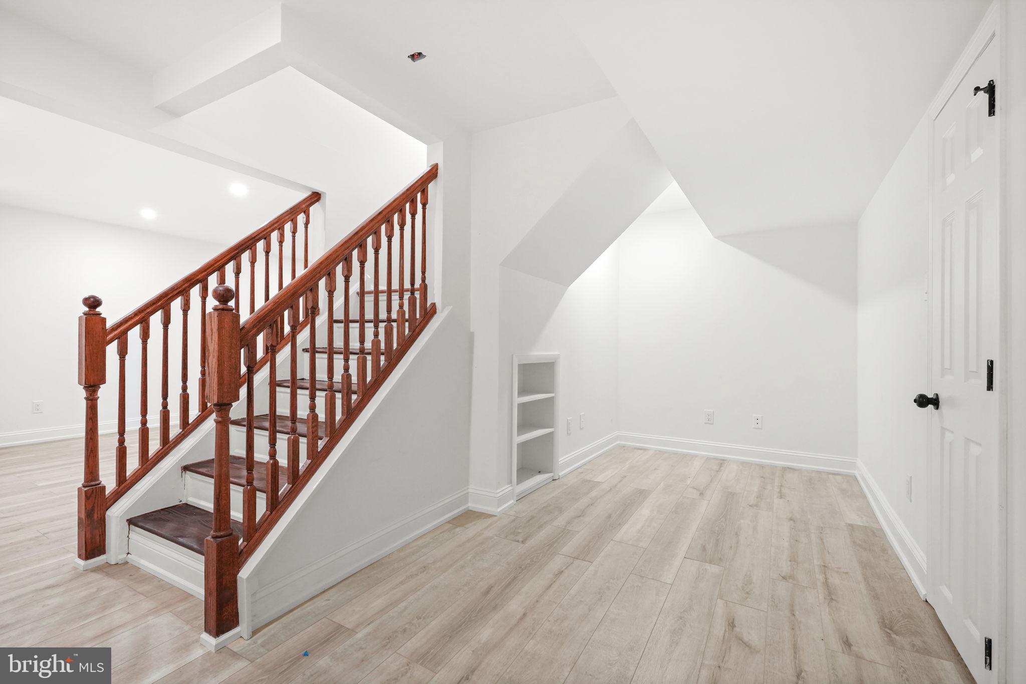 GWYNEDD SHIRES - Residential