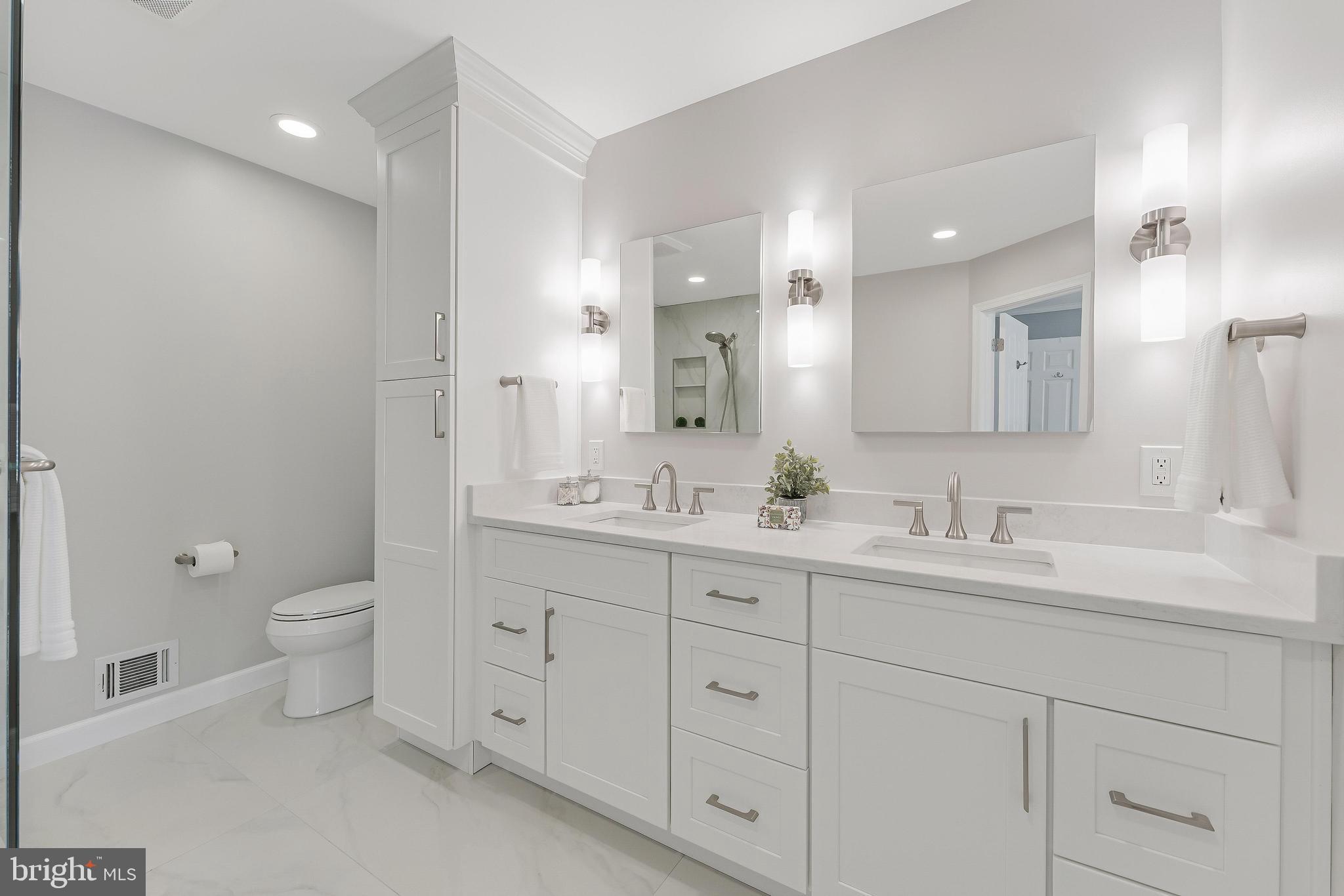 HICKORY CREEK - Residential