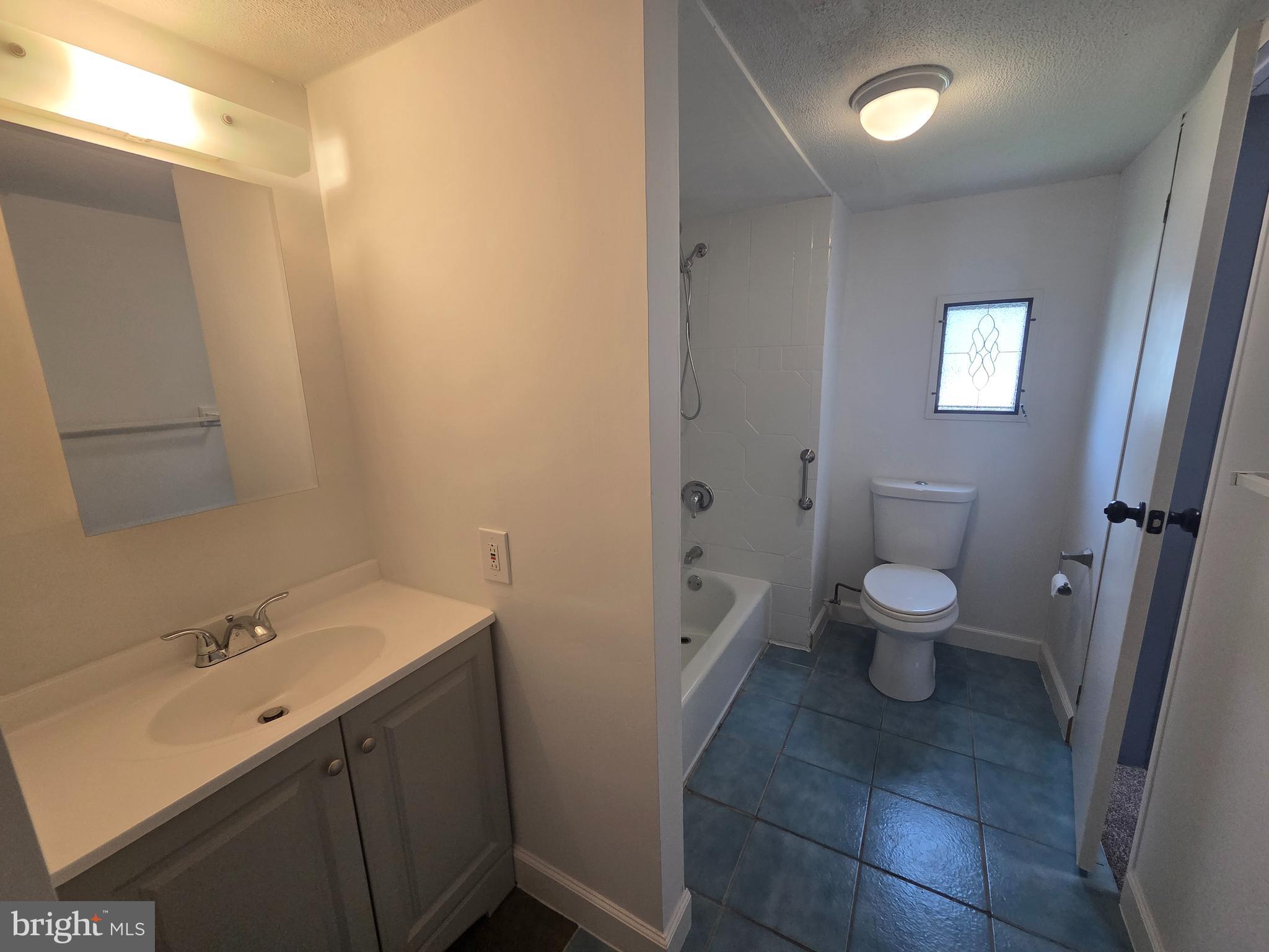 HARFORD VILLAGE - Residential