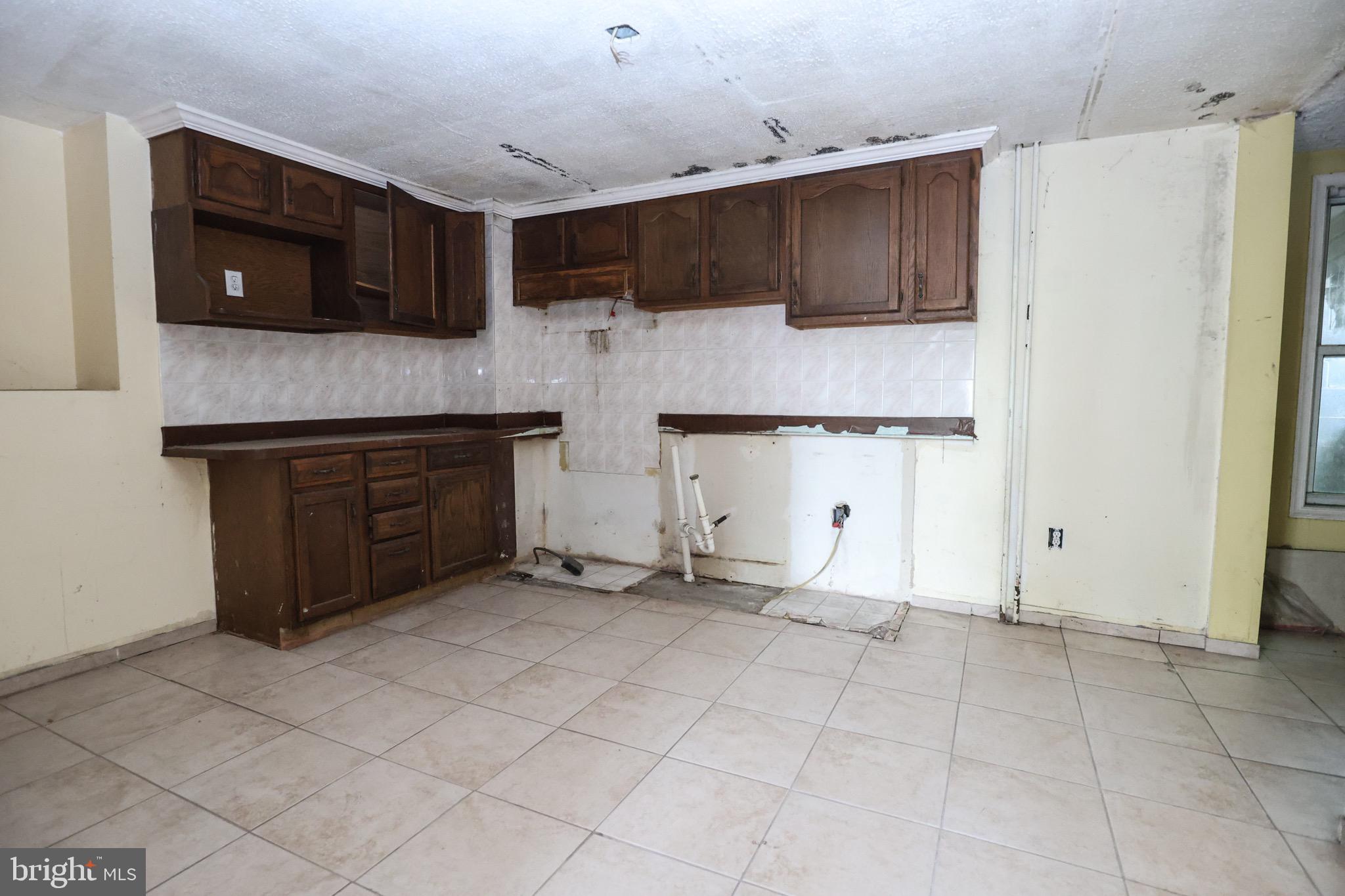 POTTSVILLE - Residential
