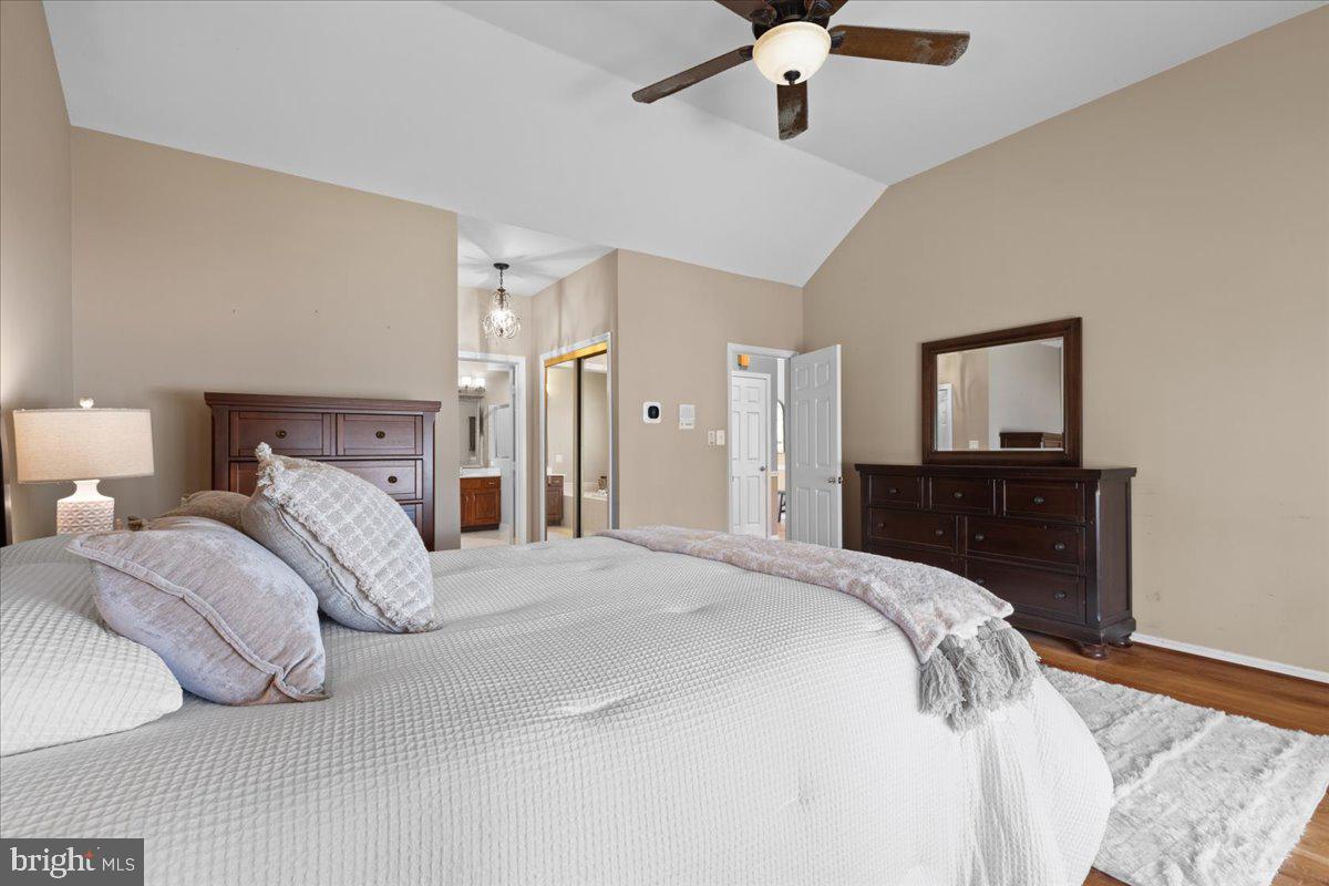 NORTH HART RUN - Residential