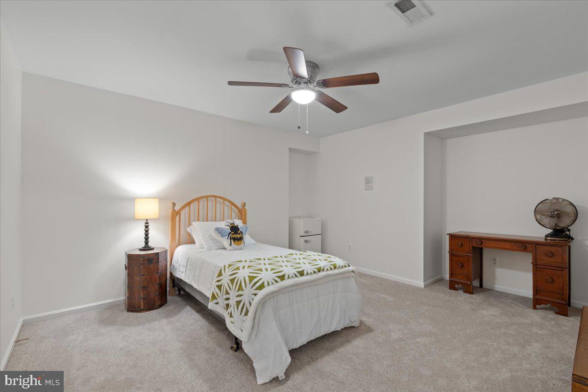 NORTH HART RUN - Residential