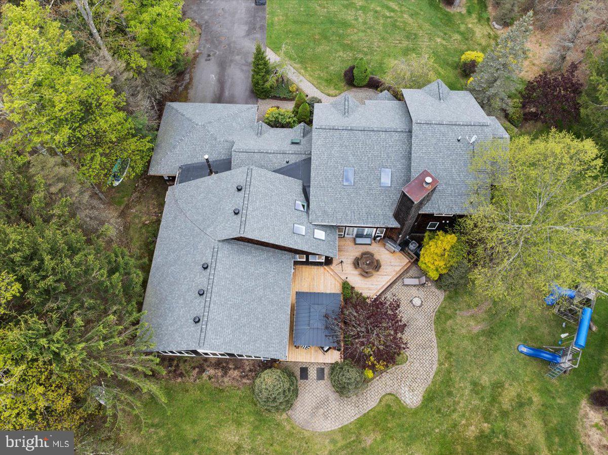 POCONO LAKE - Residential