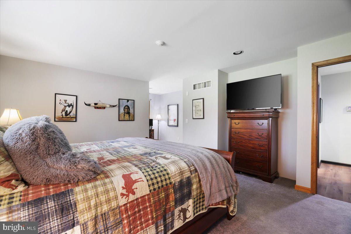 POCONO LAKE - Residential