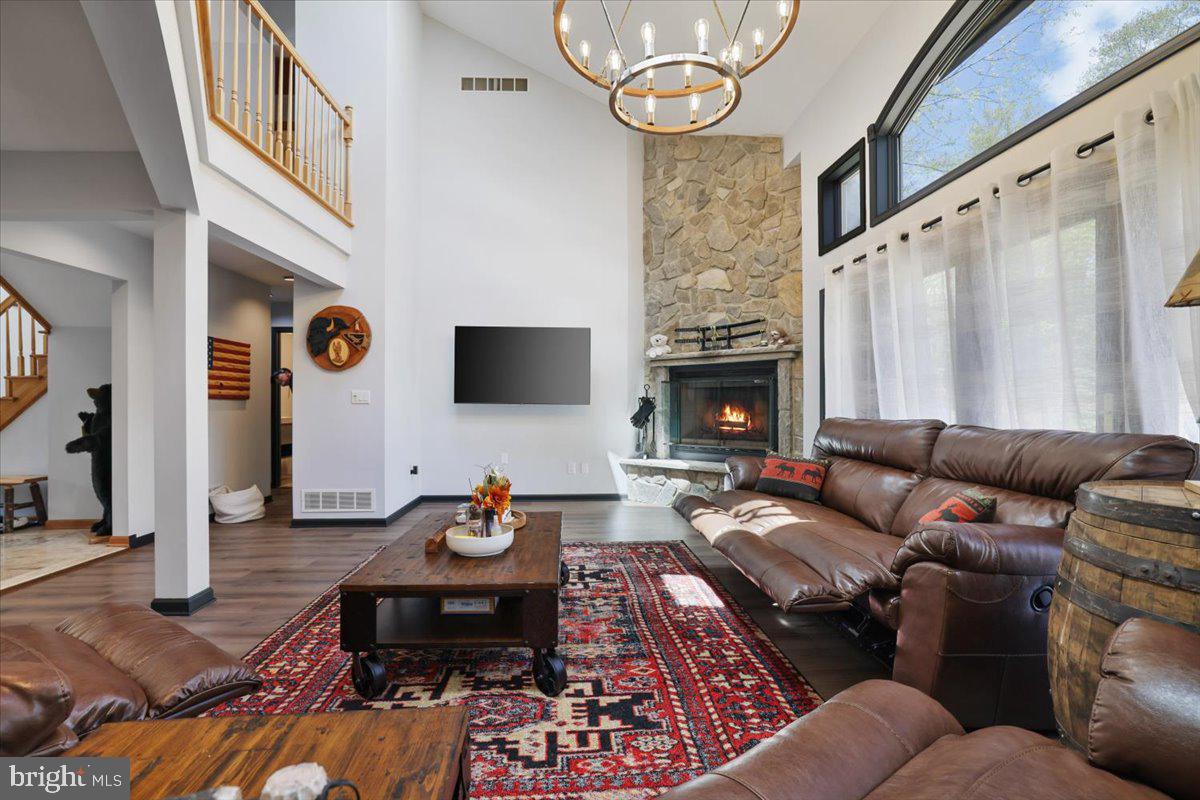 POCONO LAKE - Residential