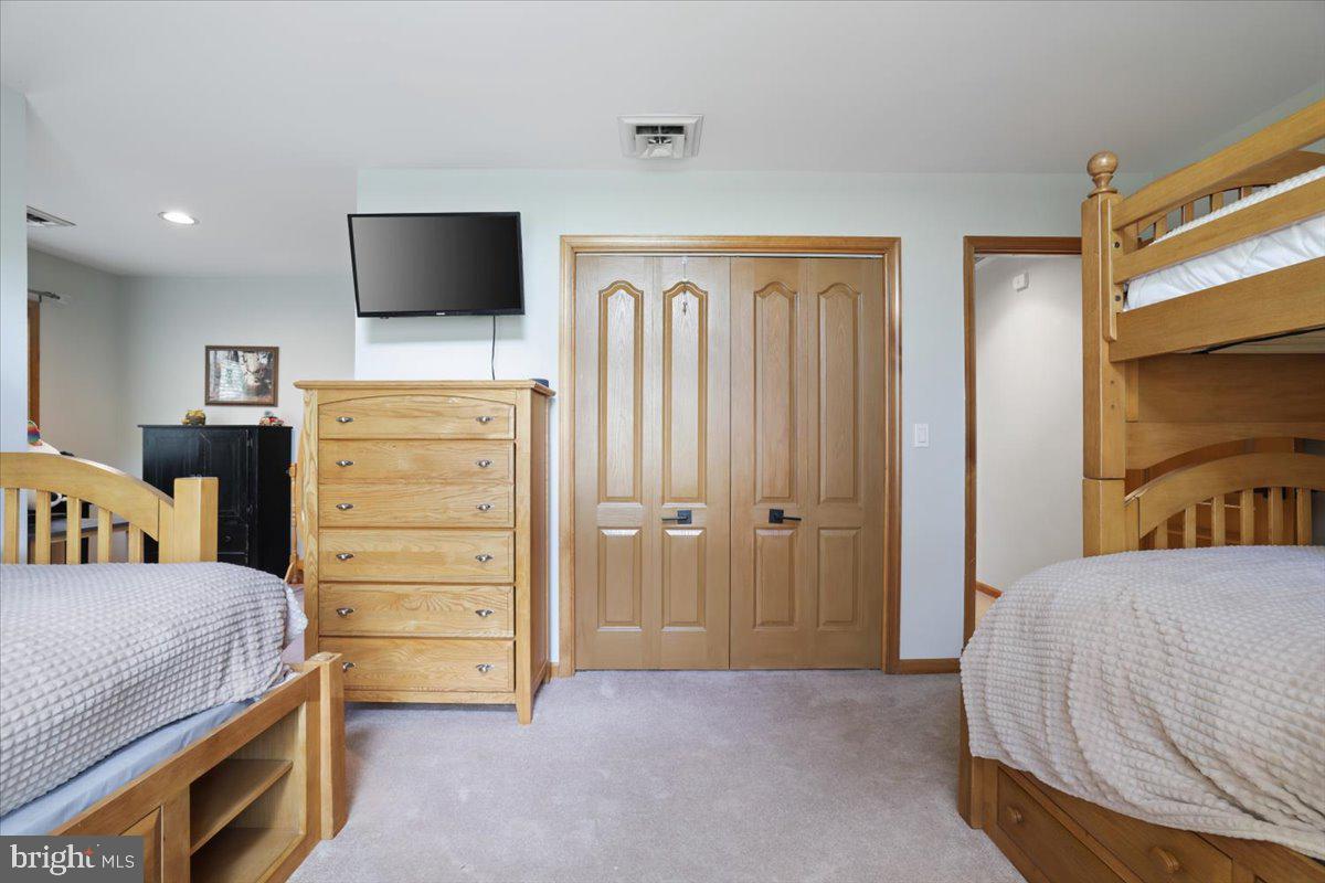 POCONO LAKE - Residential