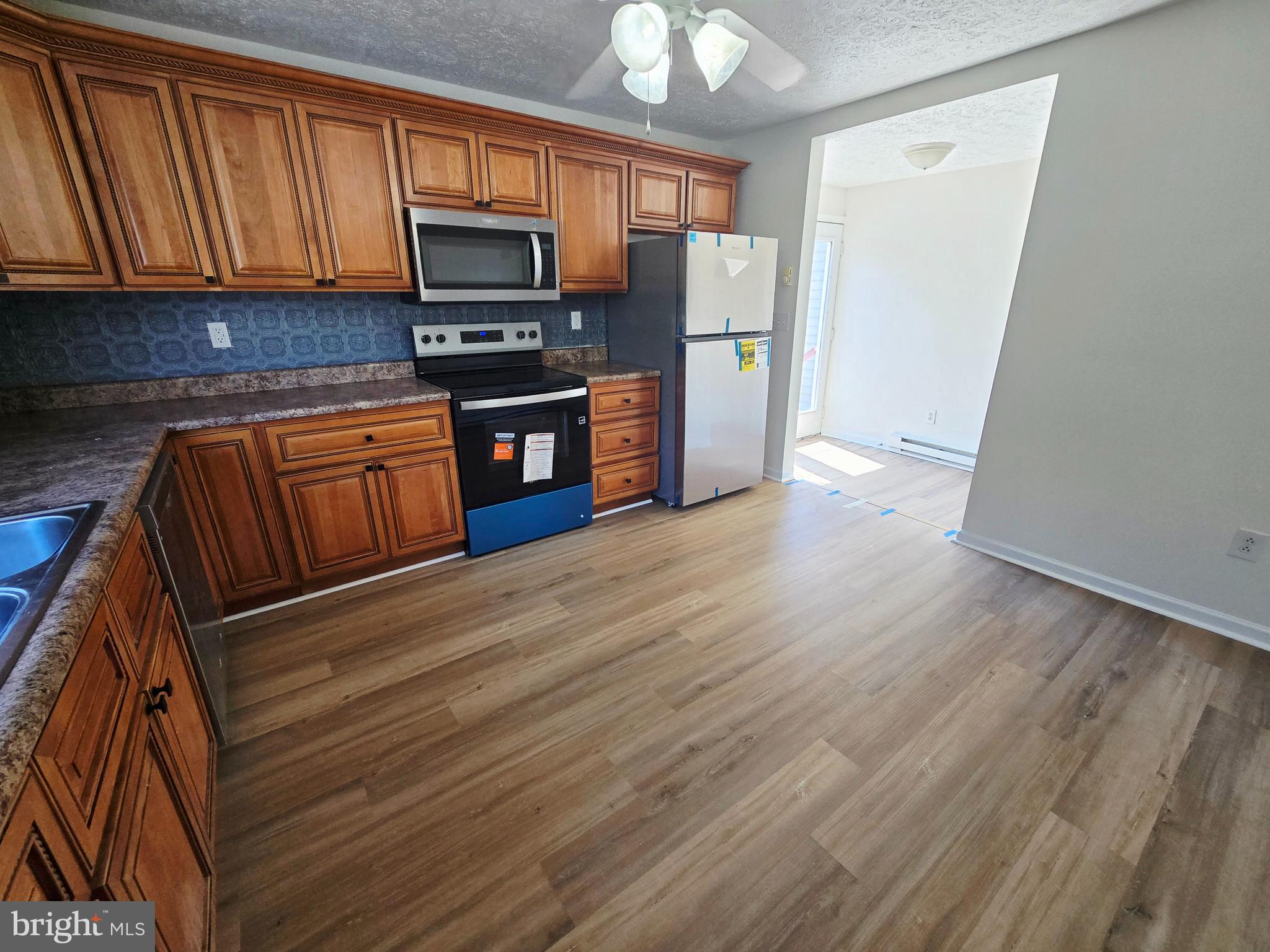 WEST SIDE - Residential
