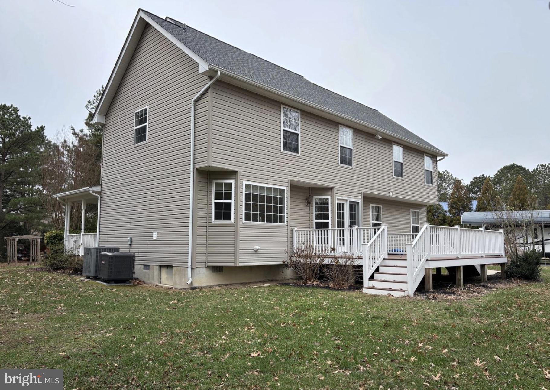 SLYE FOX - Residential