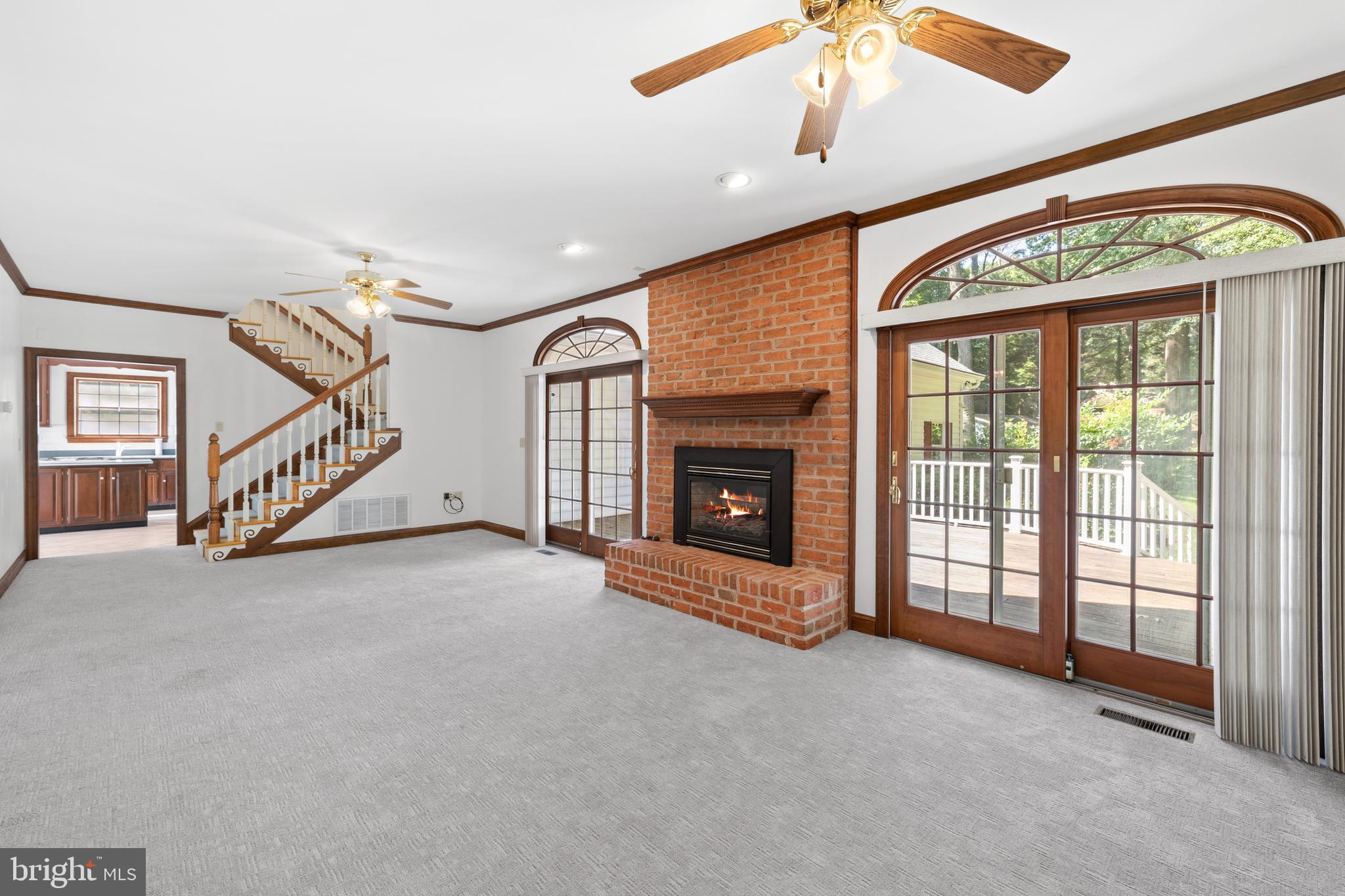 TONY TANK - Residential