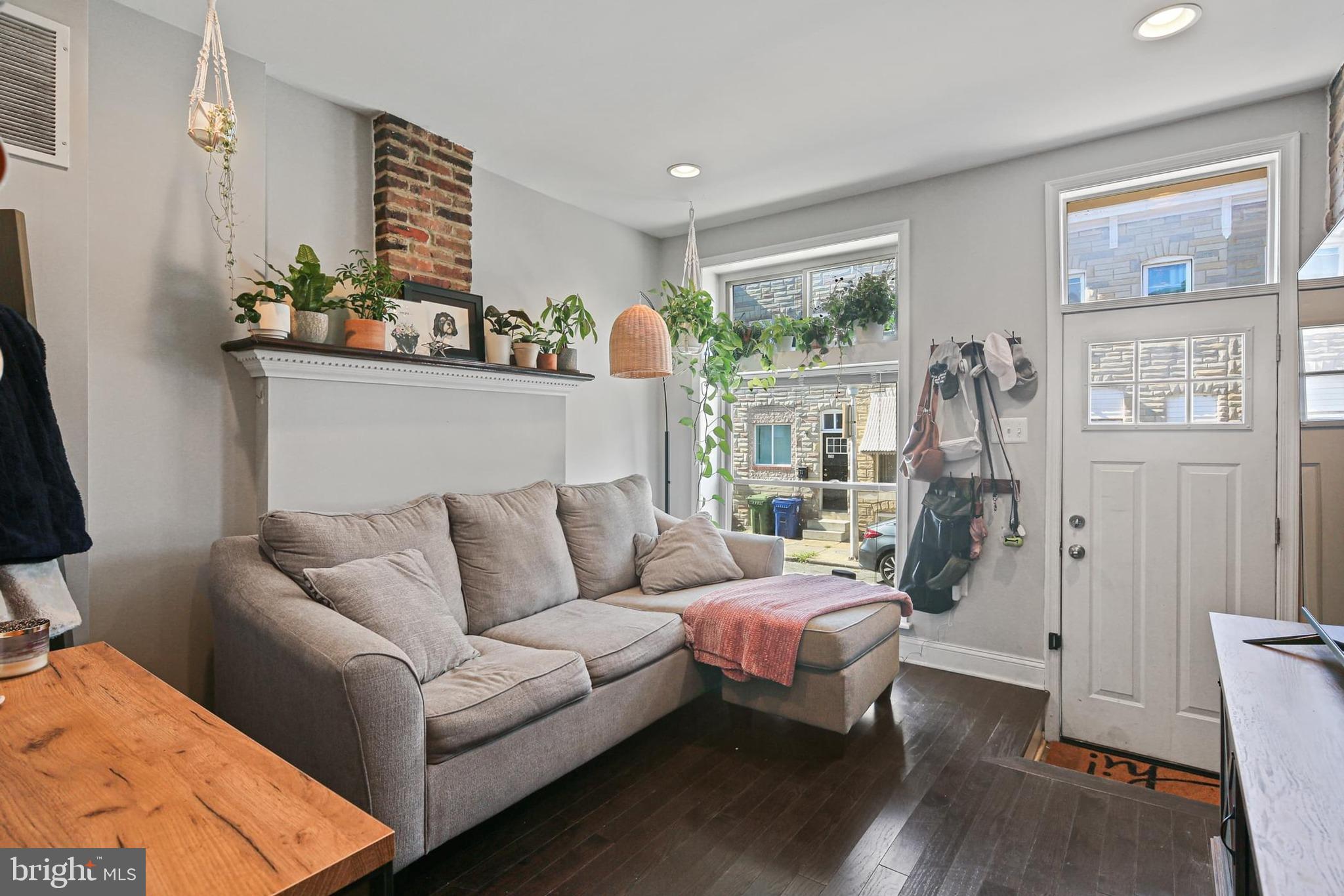 HIGHLANDTOWN - Residential