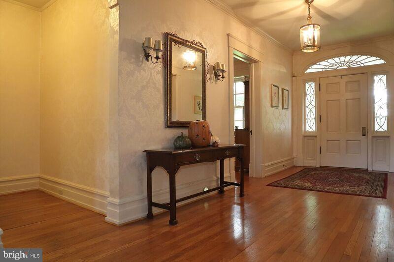 SCHOOL LANE HILLS - Residential