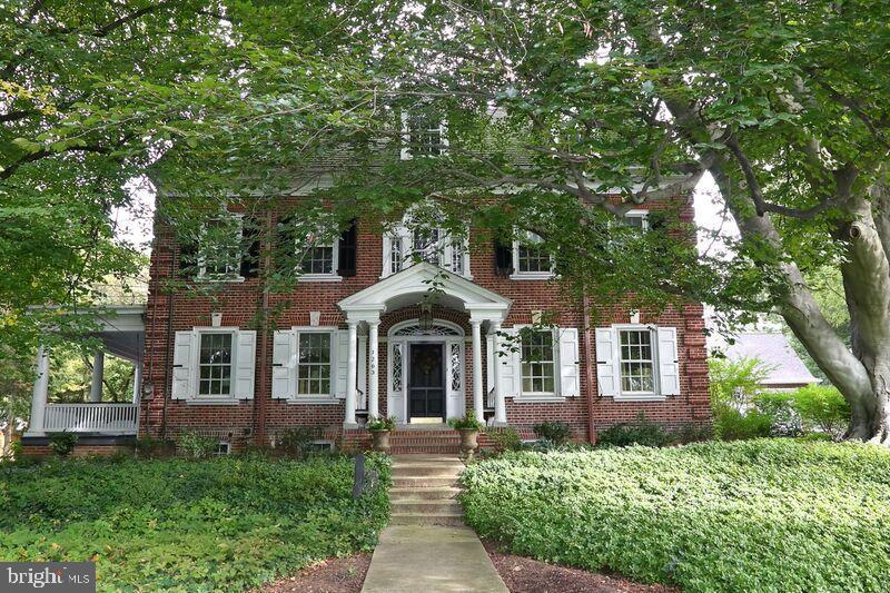 SCHOOL LANE HILLS - Residential