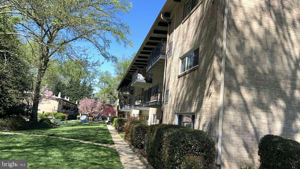 FAIRFAX HERITAGE - Residential