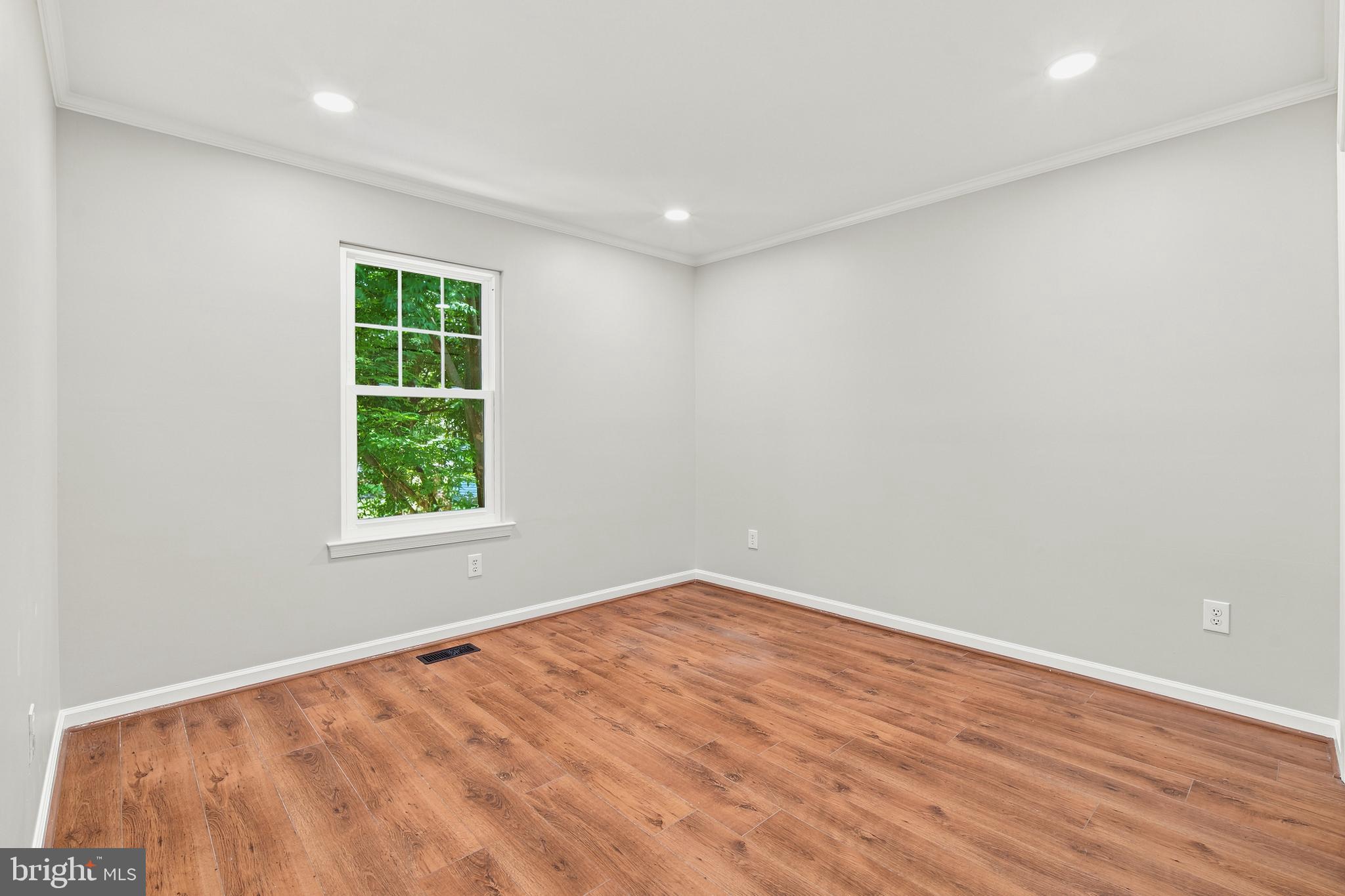 FRANKLIN FARM - Residential