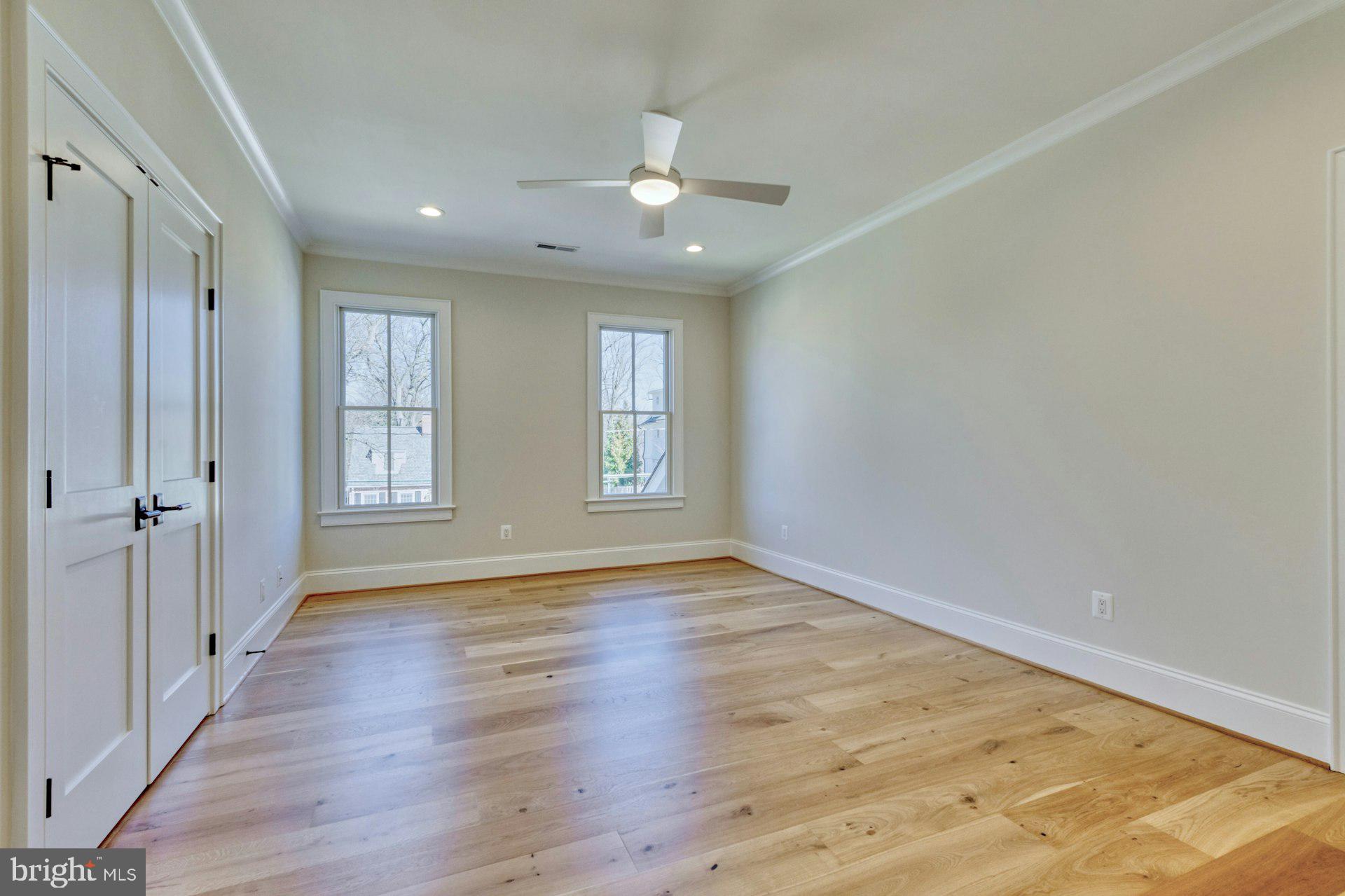 BELLEVUE FOREST - Residential