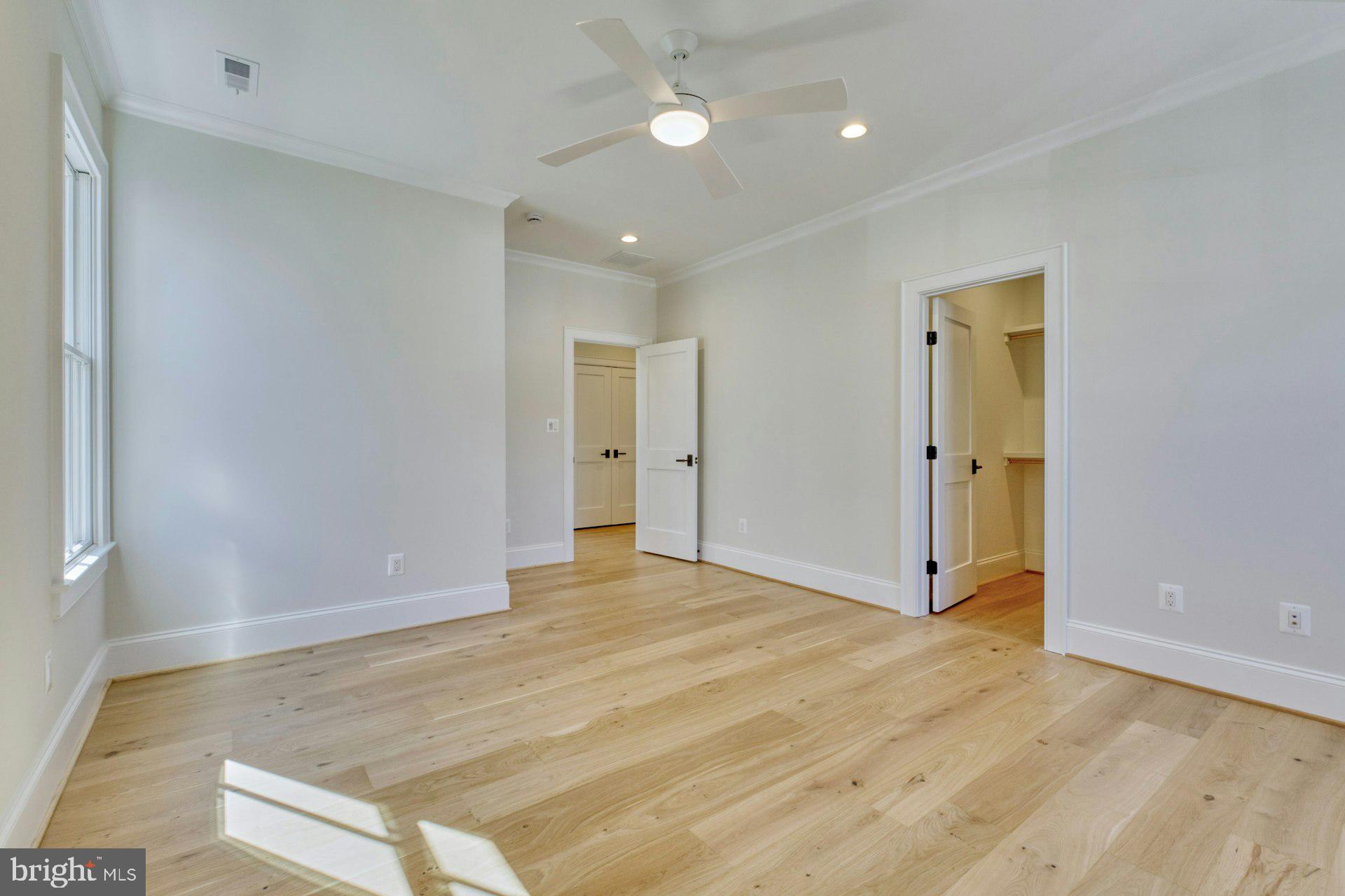 BELLEVUE FOREST - Residential