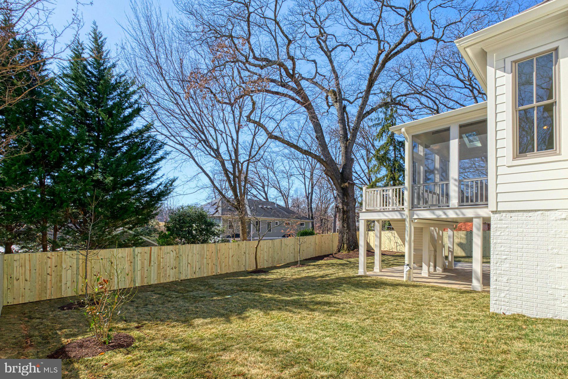 BELLEVUE FOREST - Residential