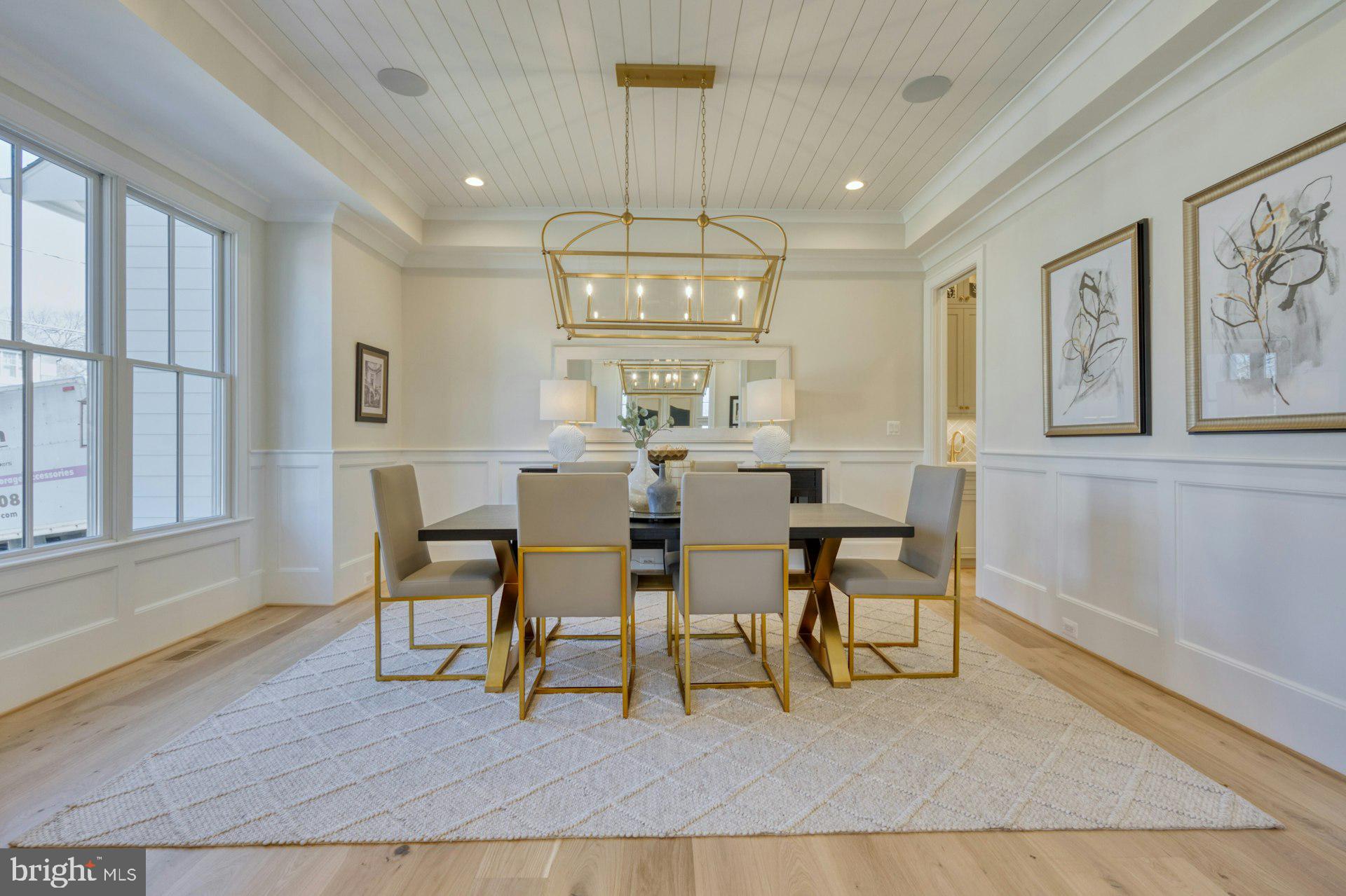 BELLEVUE FOREST - Residential