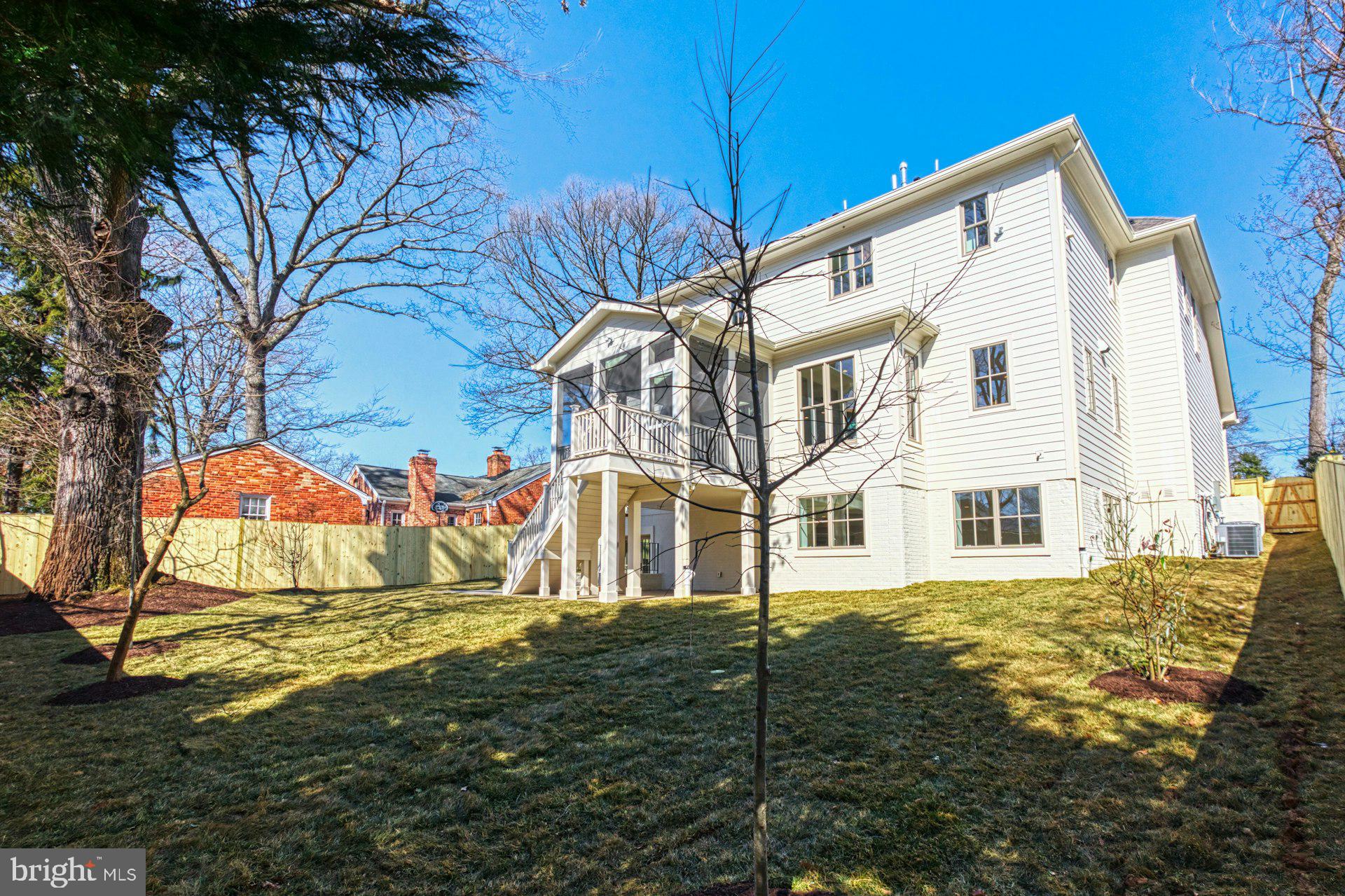 BELLEVUE FOREST - Residential