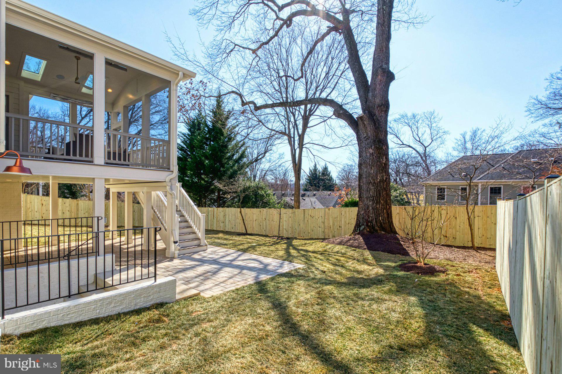 BELLEVUE FOREST - Residential