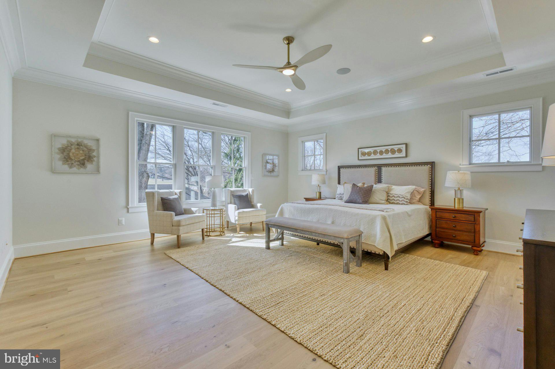 BELLEVUE FOREST - Residential