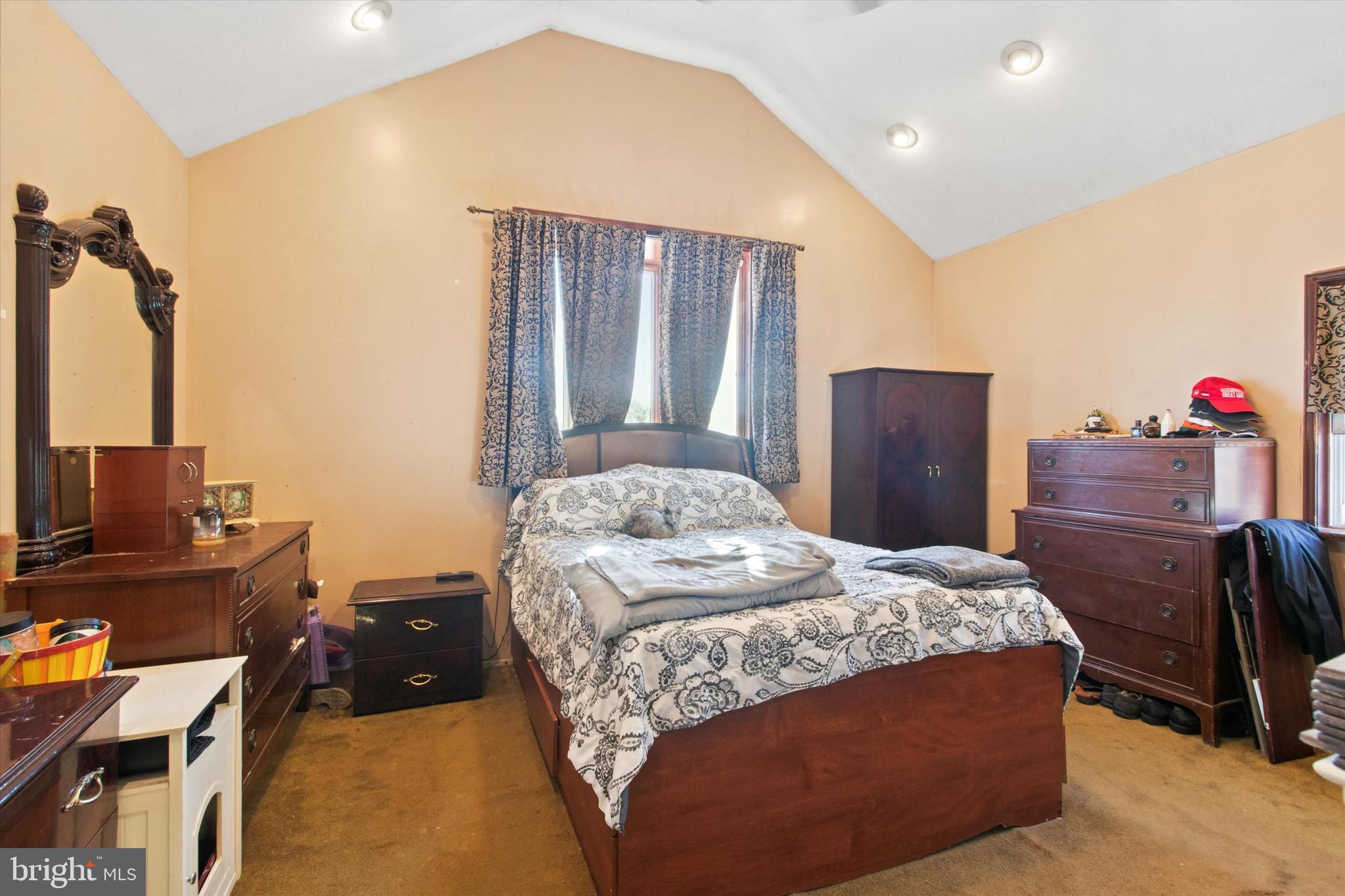 BURHOLME - Residential
