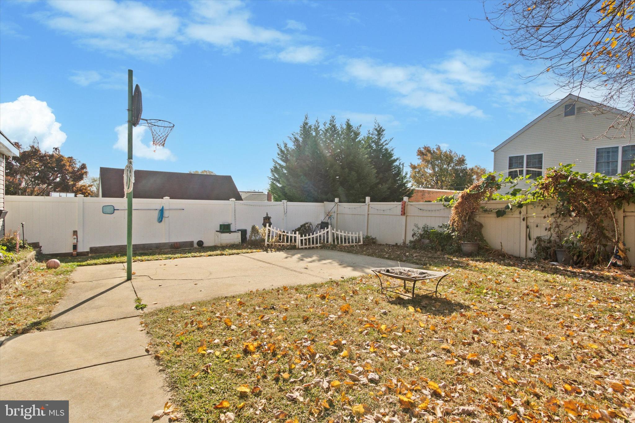 BURHOLME - Residential
