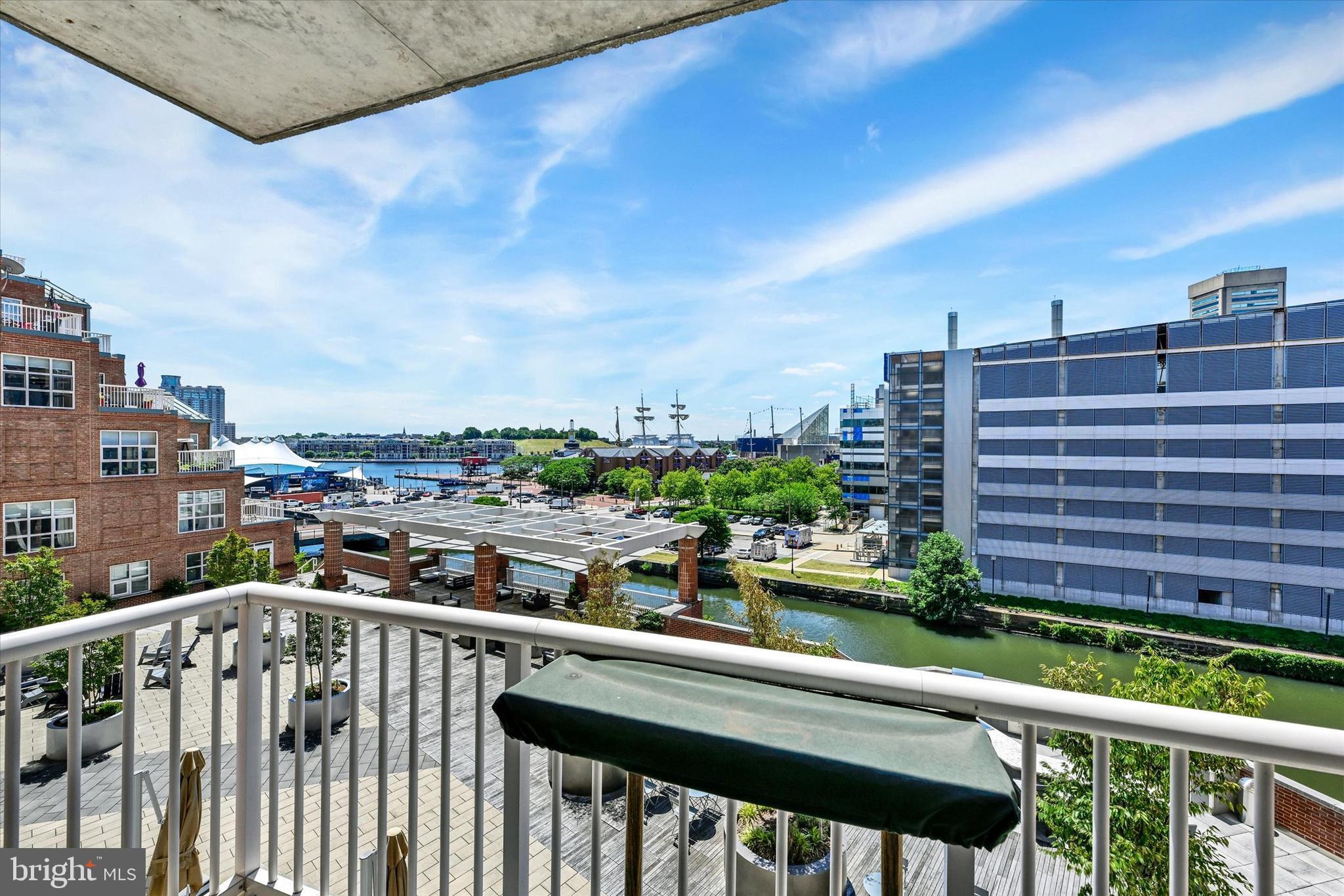 INNER HARBOR - Residential