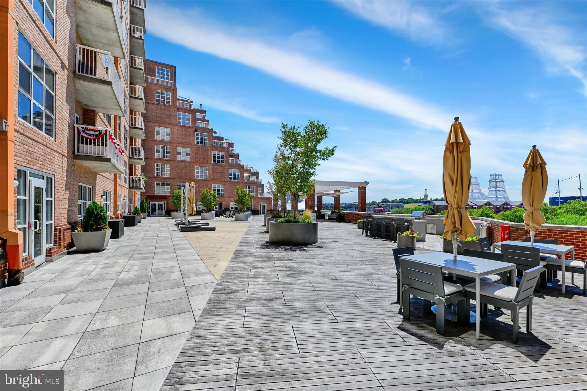INNER HARBOR - Residential