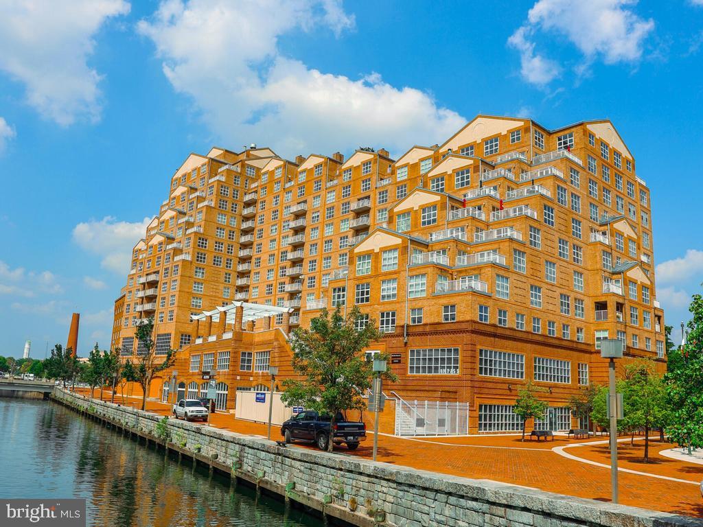 INNER HARBOR - Residential