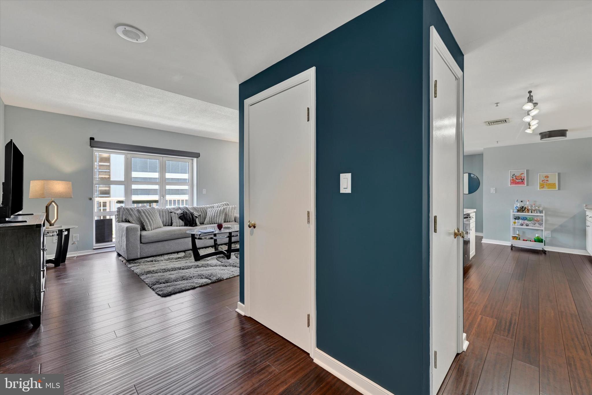 INNER HARBOR - Residential