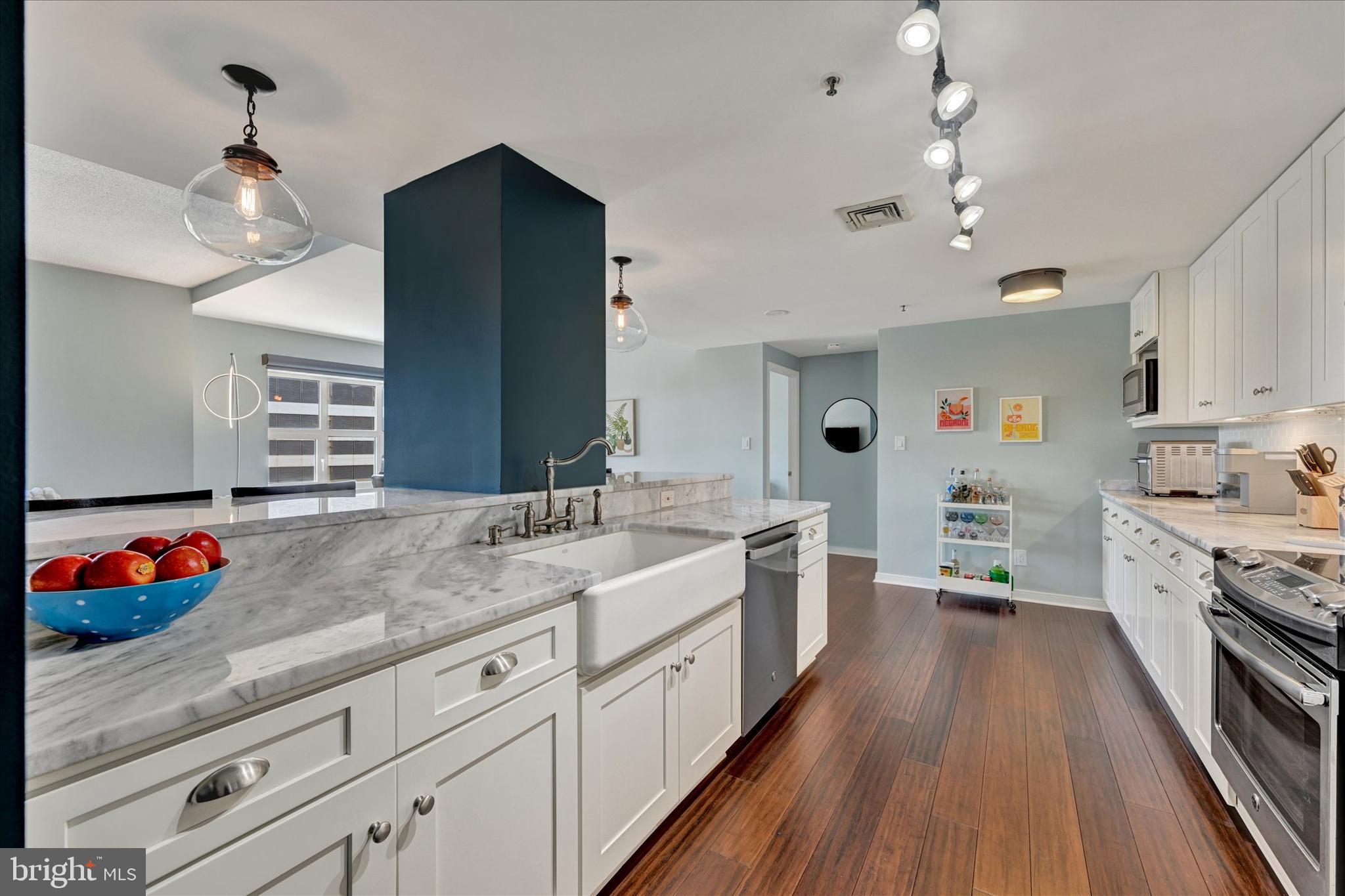 INNER HARBOR - Residential