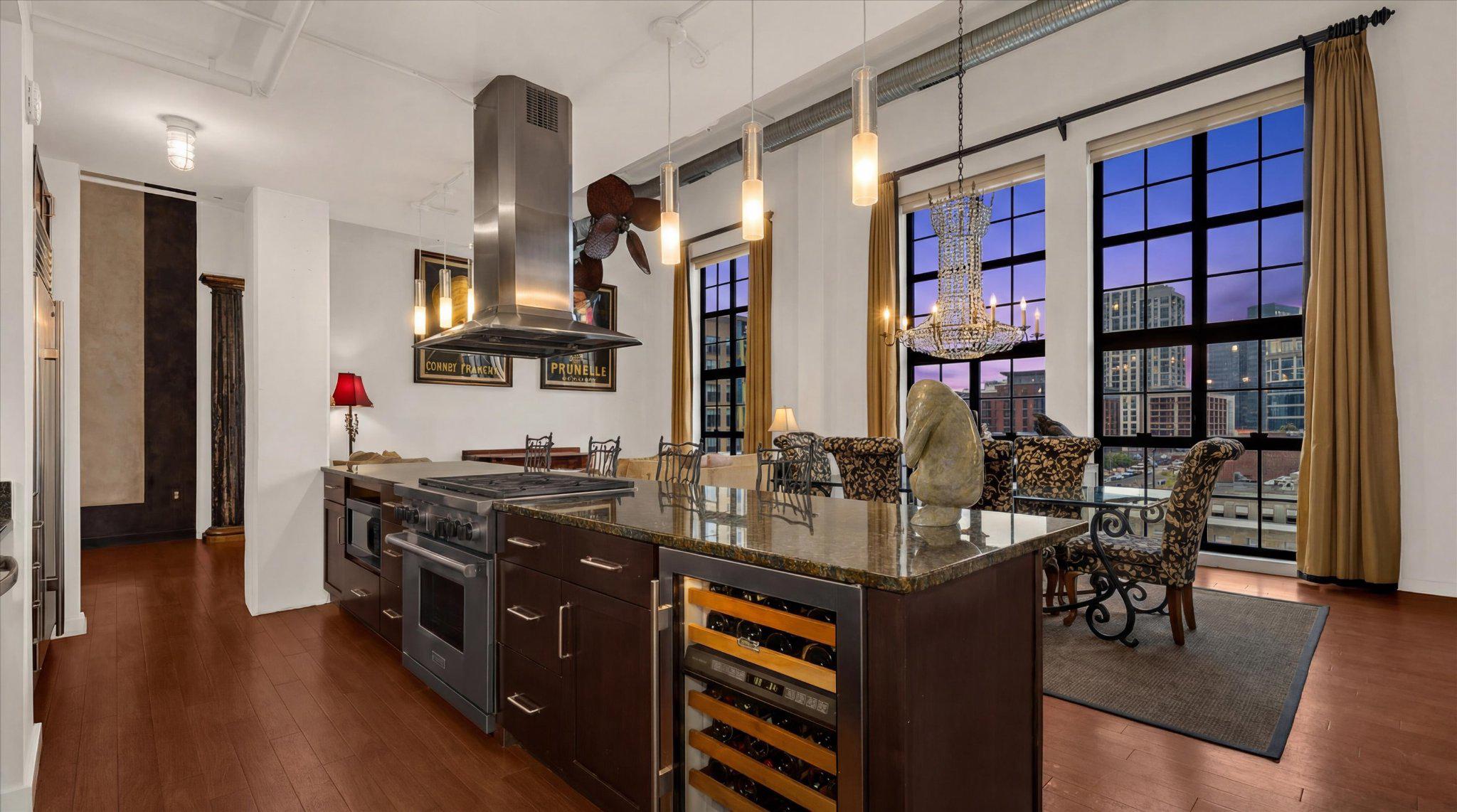 LITTLE ITALY - Residential
