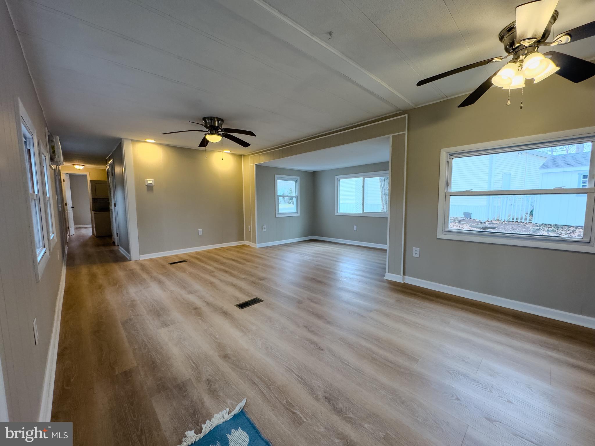 MELODYLAKESCNTRYCLUB - Residential