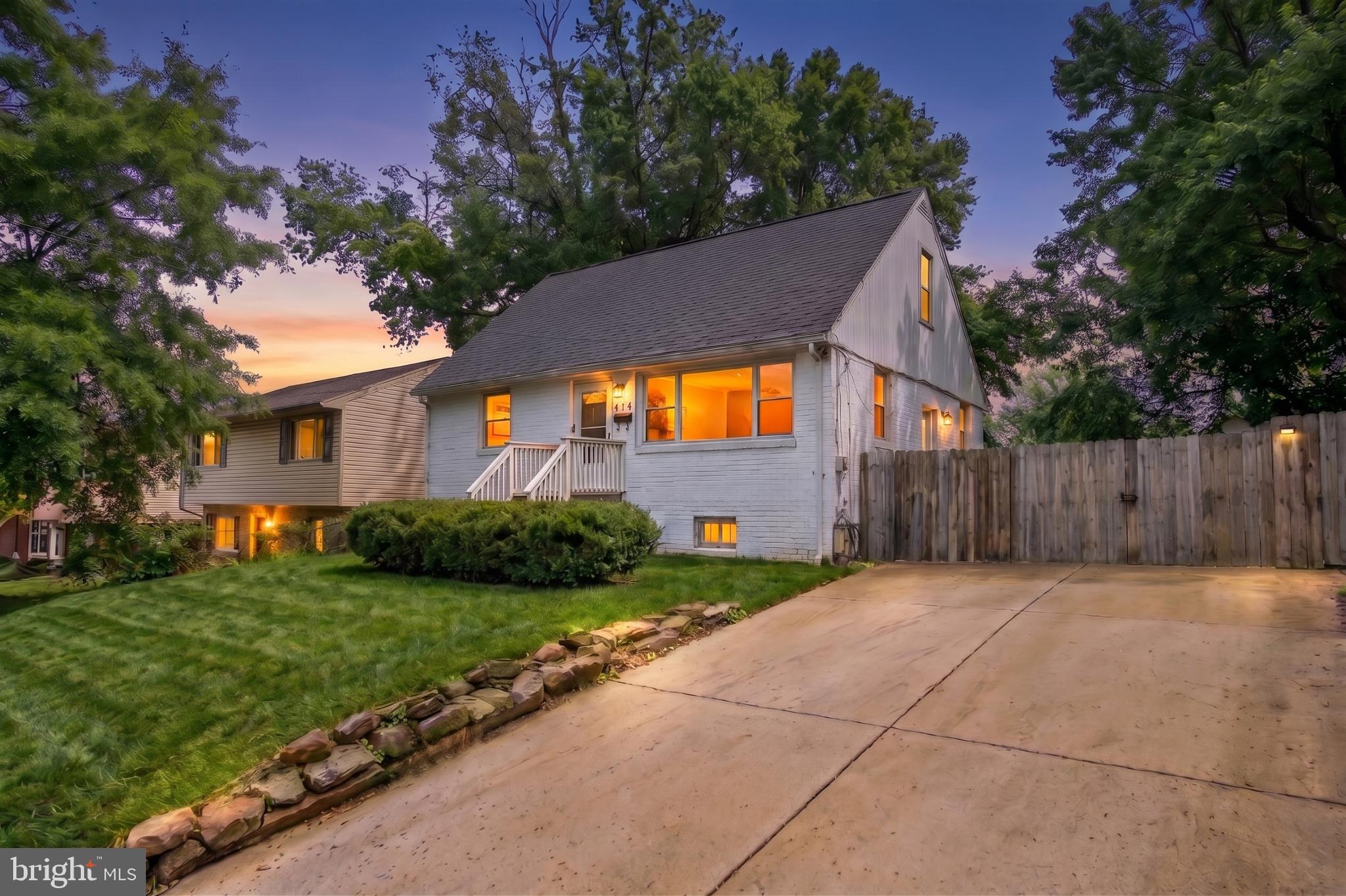 CAPITOL HEIGHTS - Residential