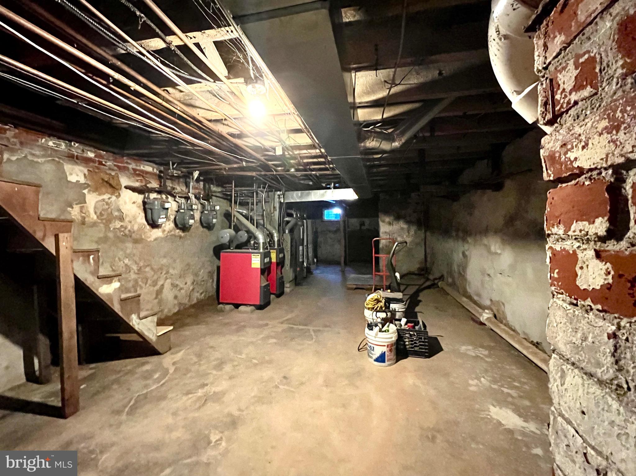NICETOWN-TIOGA - Residential Income